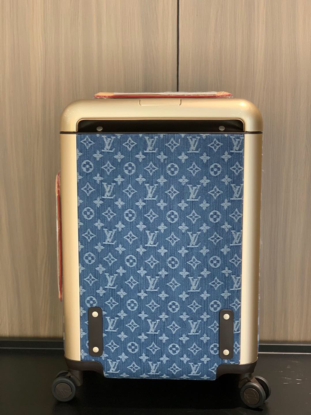L*V Horizon 55