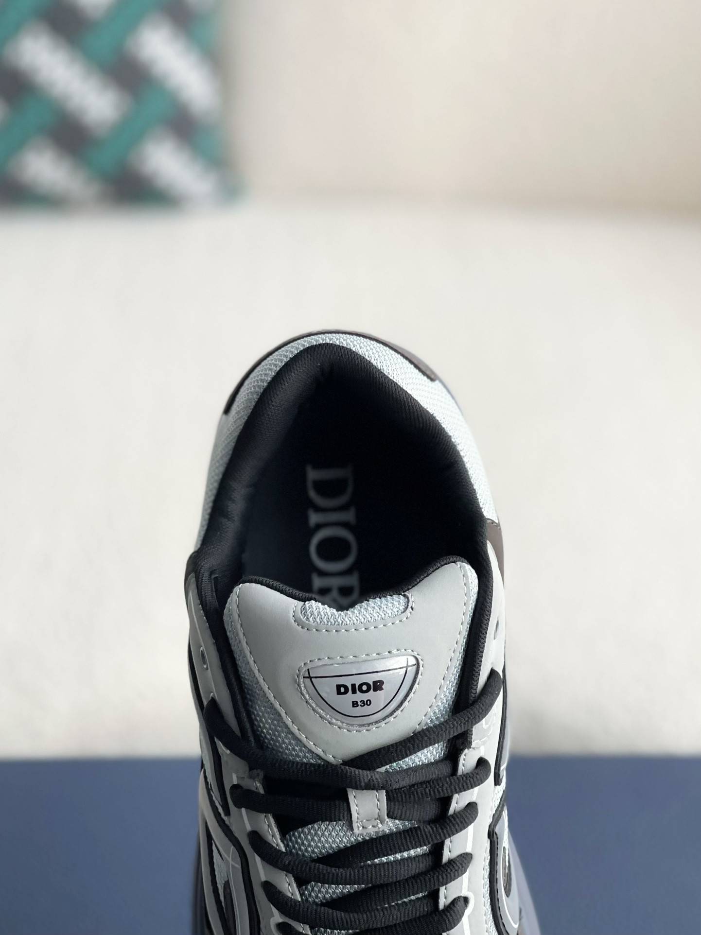 D*OR B30 New Sneaker