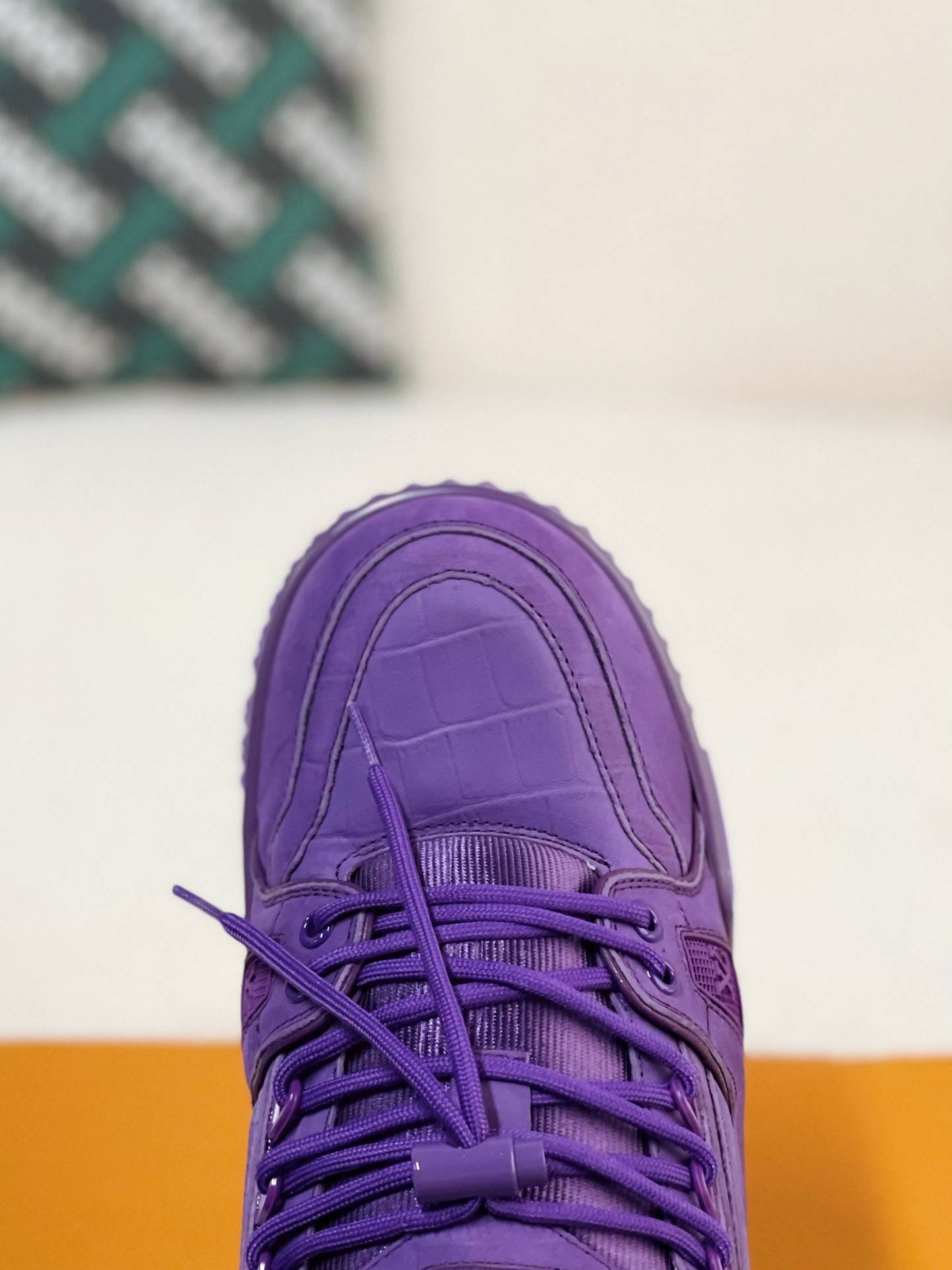L*V TRAINER MAXI SNEAKERS