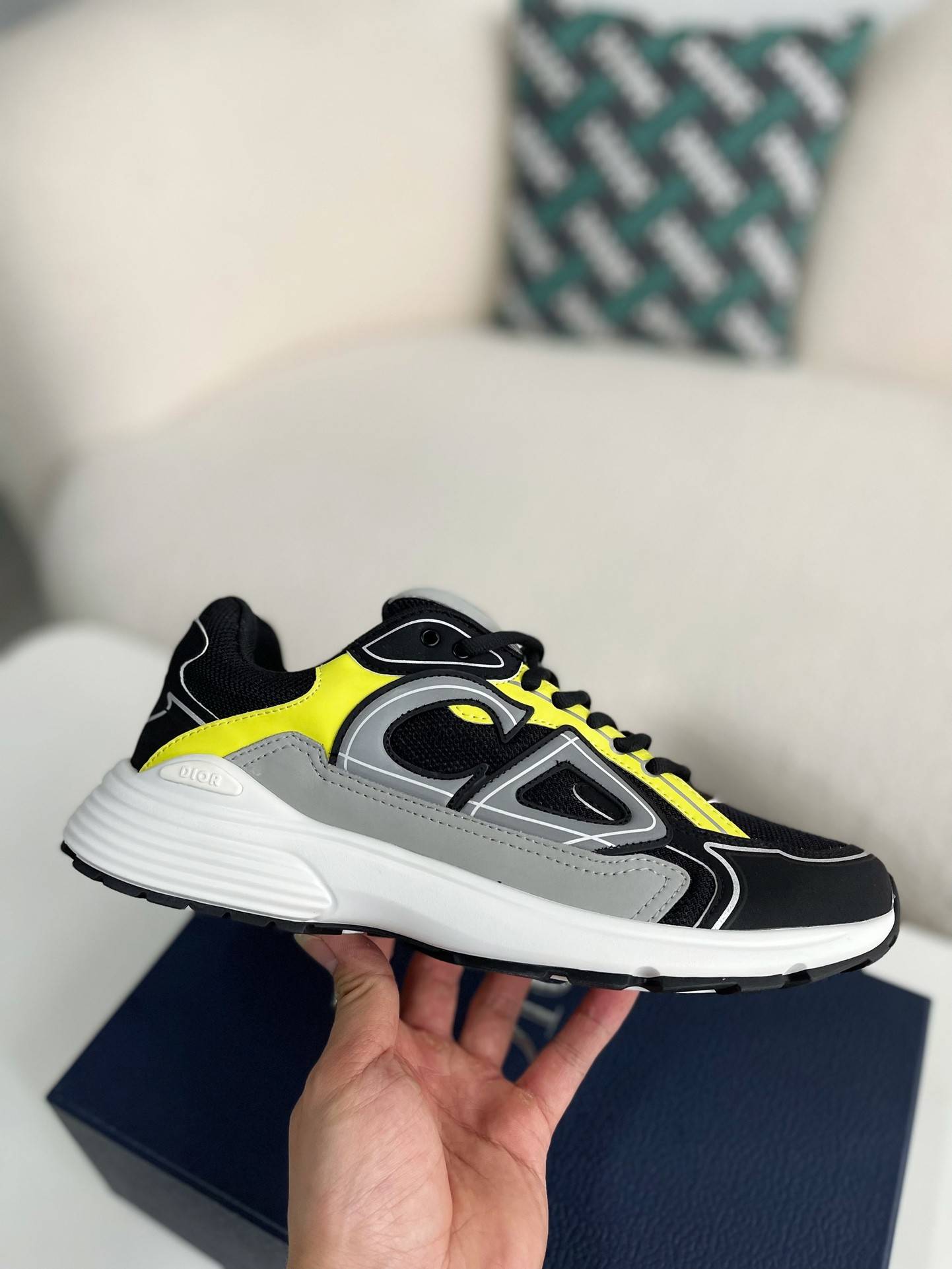 D*OR B30 New Sneaker