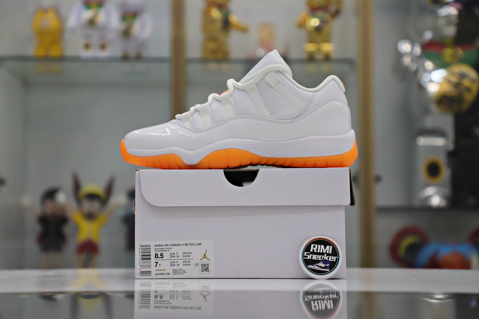 WMNS AIR JORDAN 11 RETRO LOW