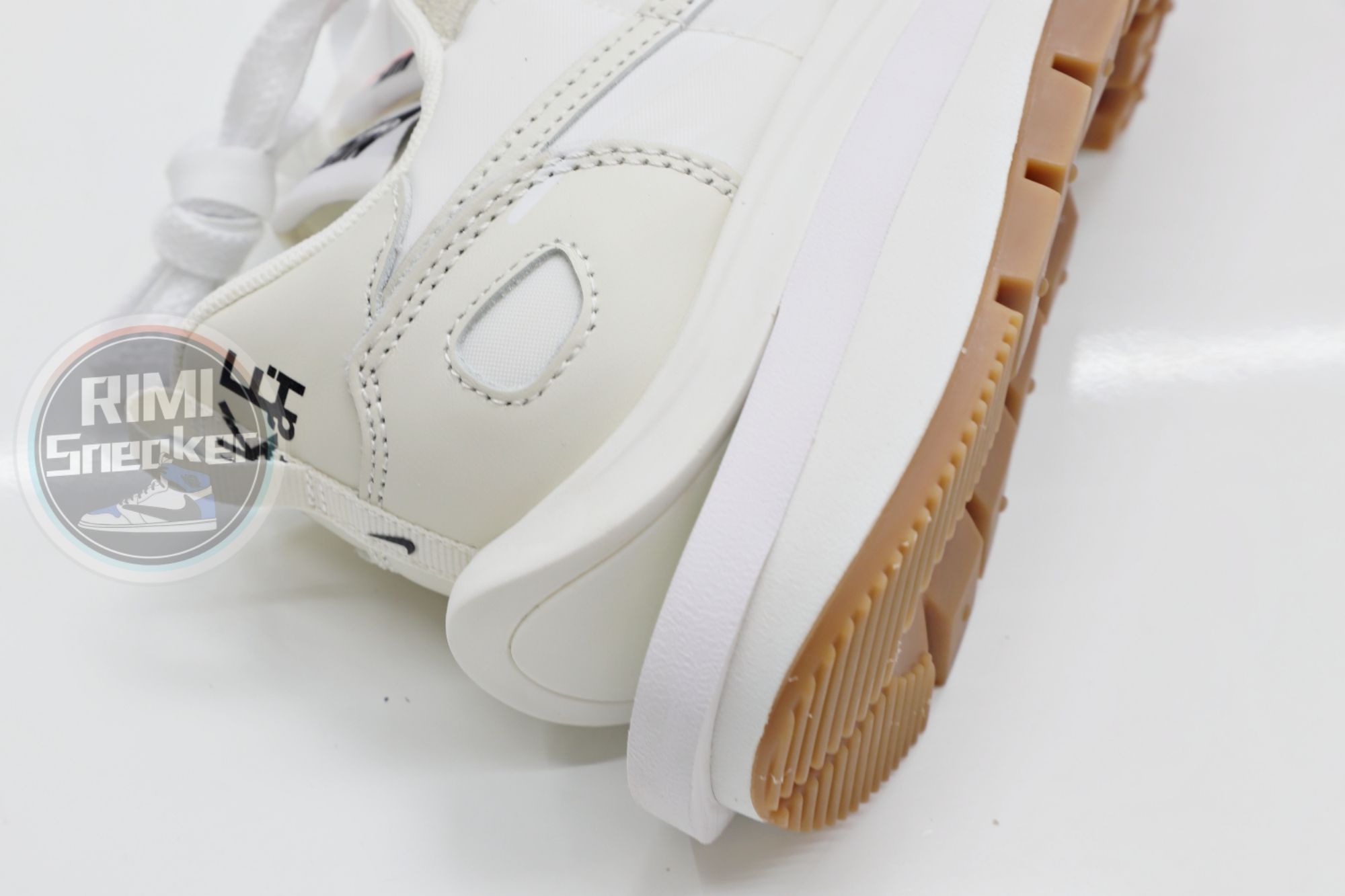 SACAI X VAPORWAFFLE