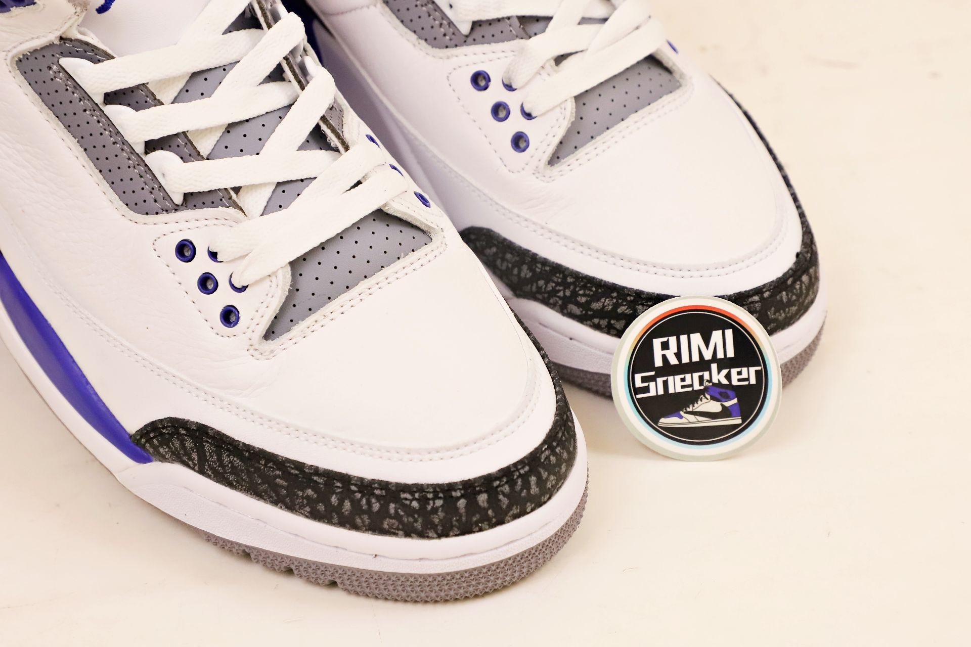 AIR JORDAN 3 RETRO