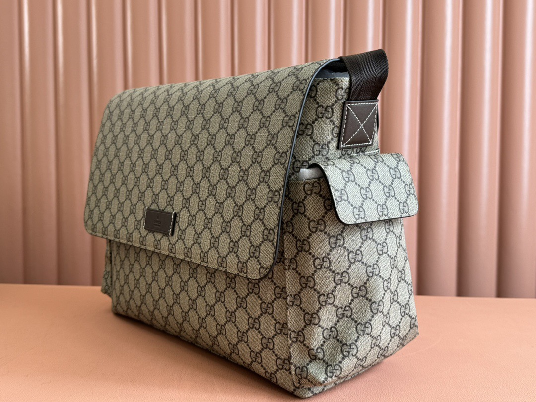 G*u*i unisex! hot selling classic diaper bag sureme model: 211131 size: 44x28x14cm