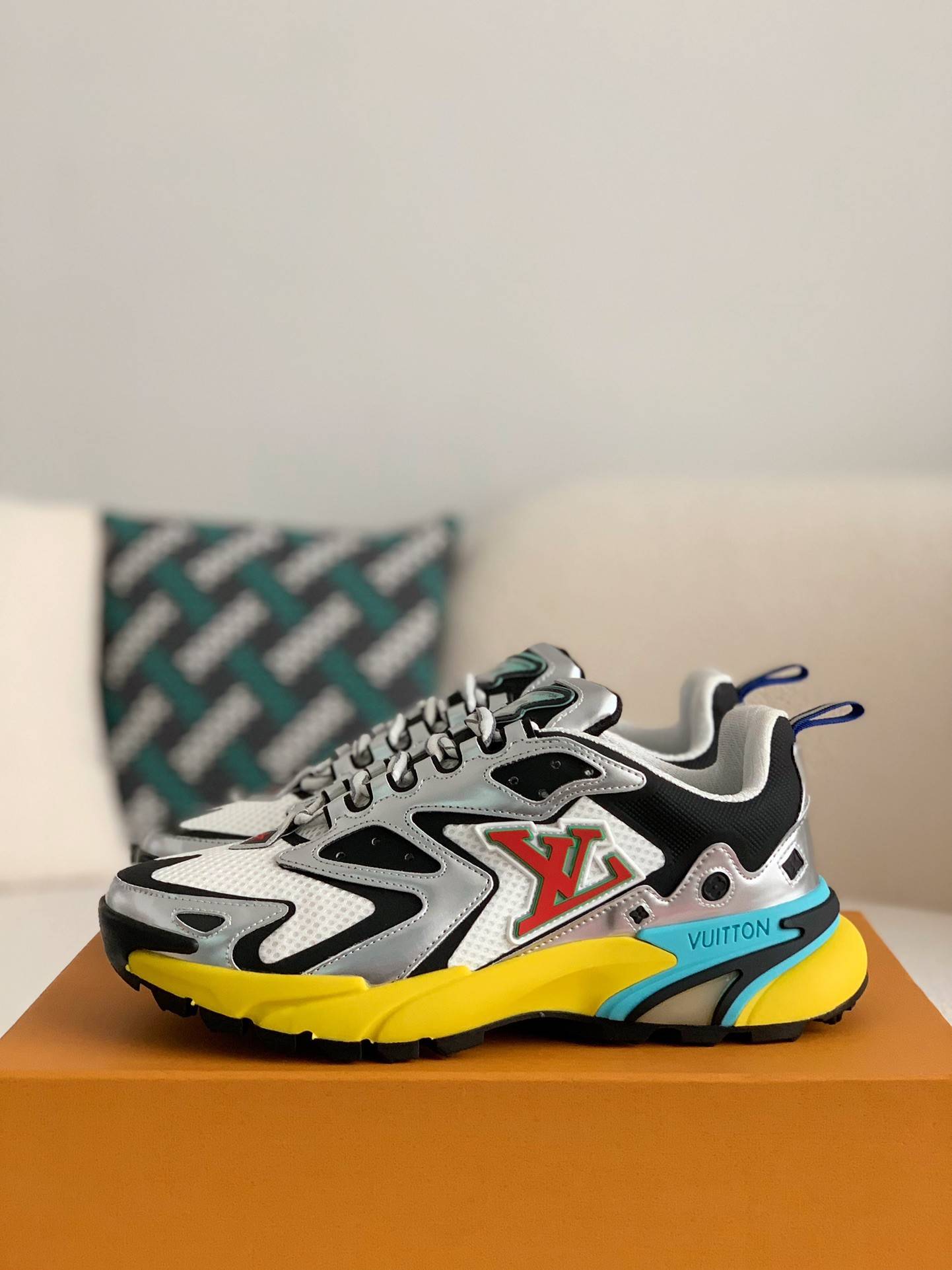 L*V Runner Tatic Sneakers