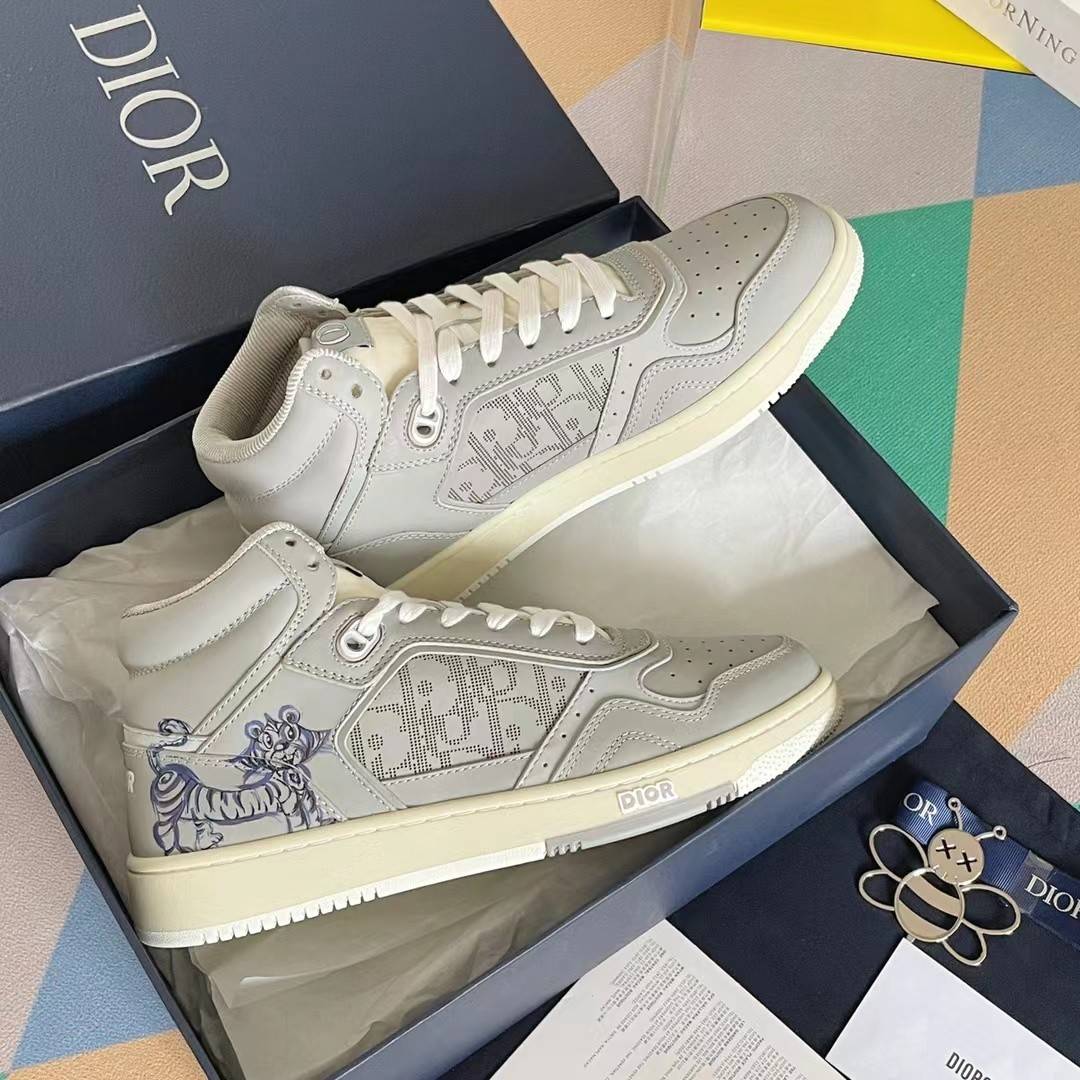 D*OR HIGH LEVEL B27 Sneaker