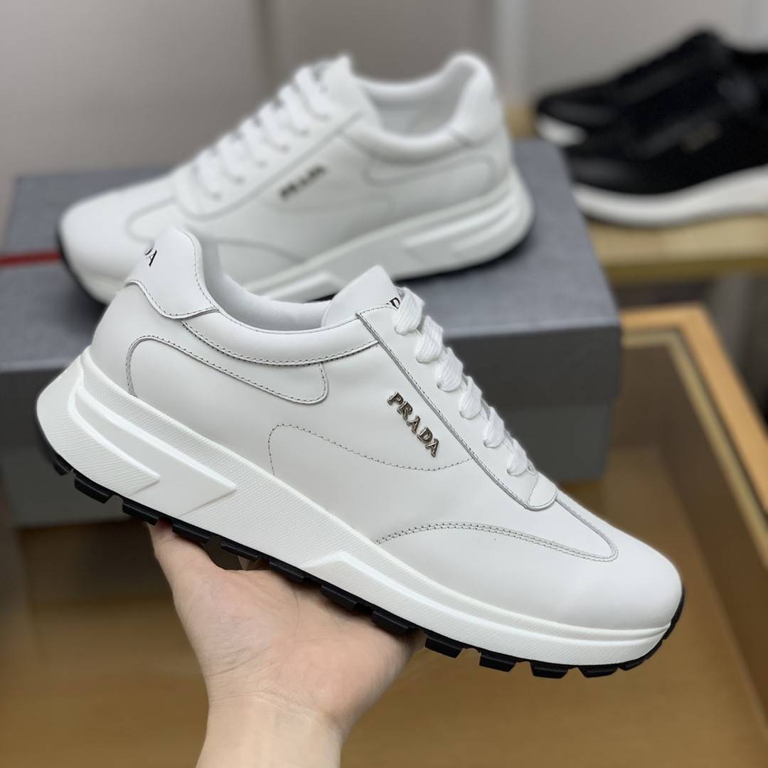 P*DA Sneakers