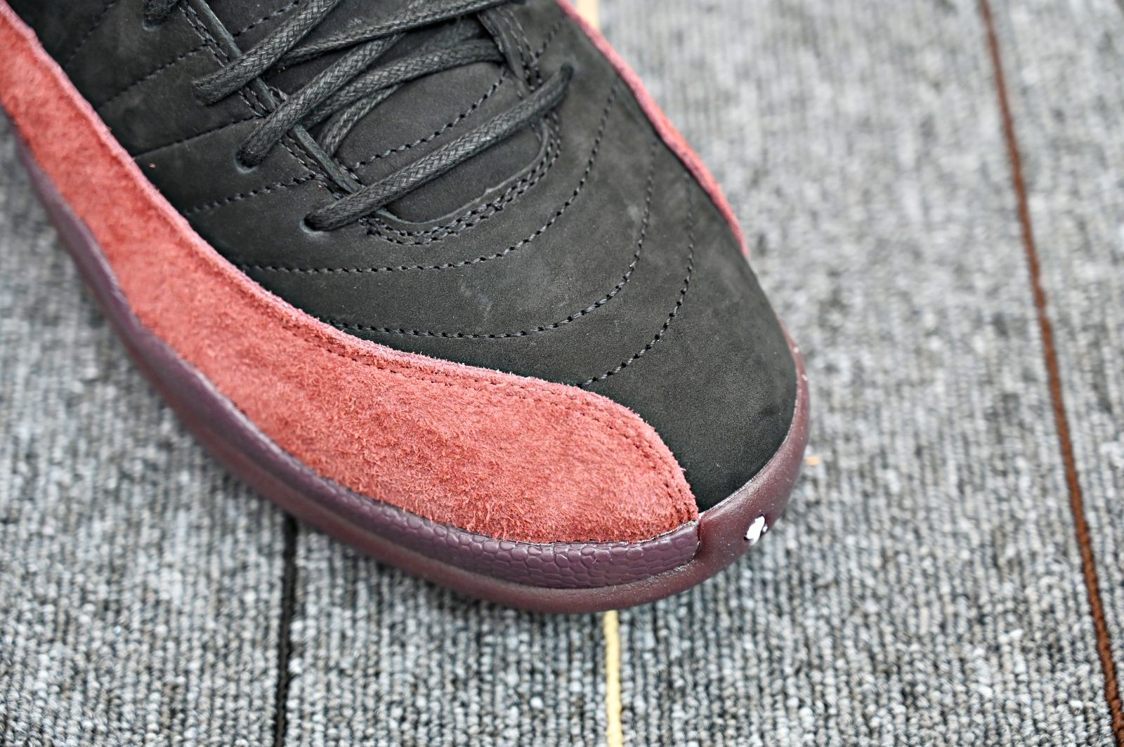 AIR JORDAN 12 RETRO
