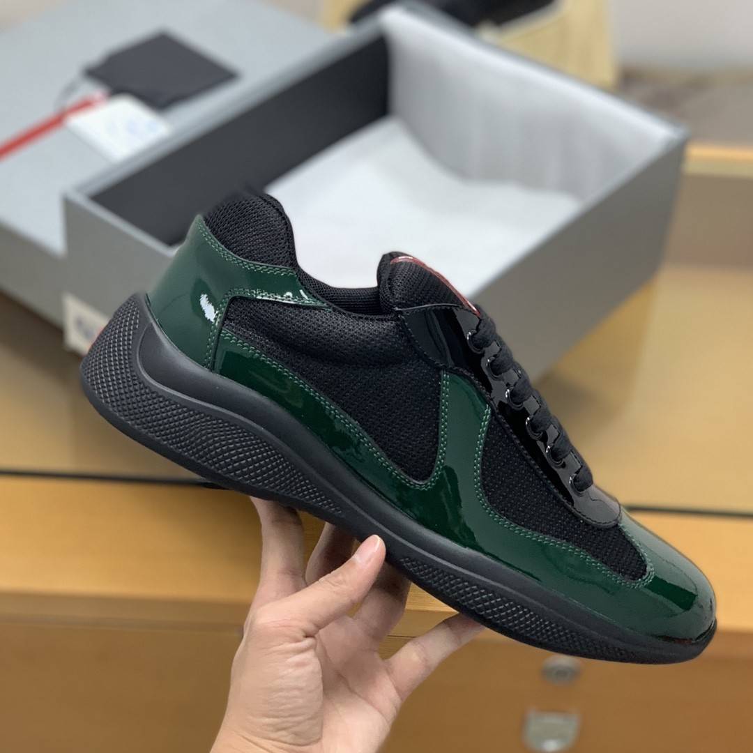 P*DA Sneakers