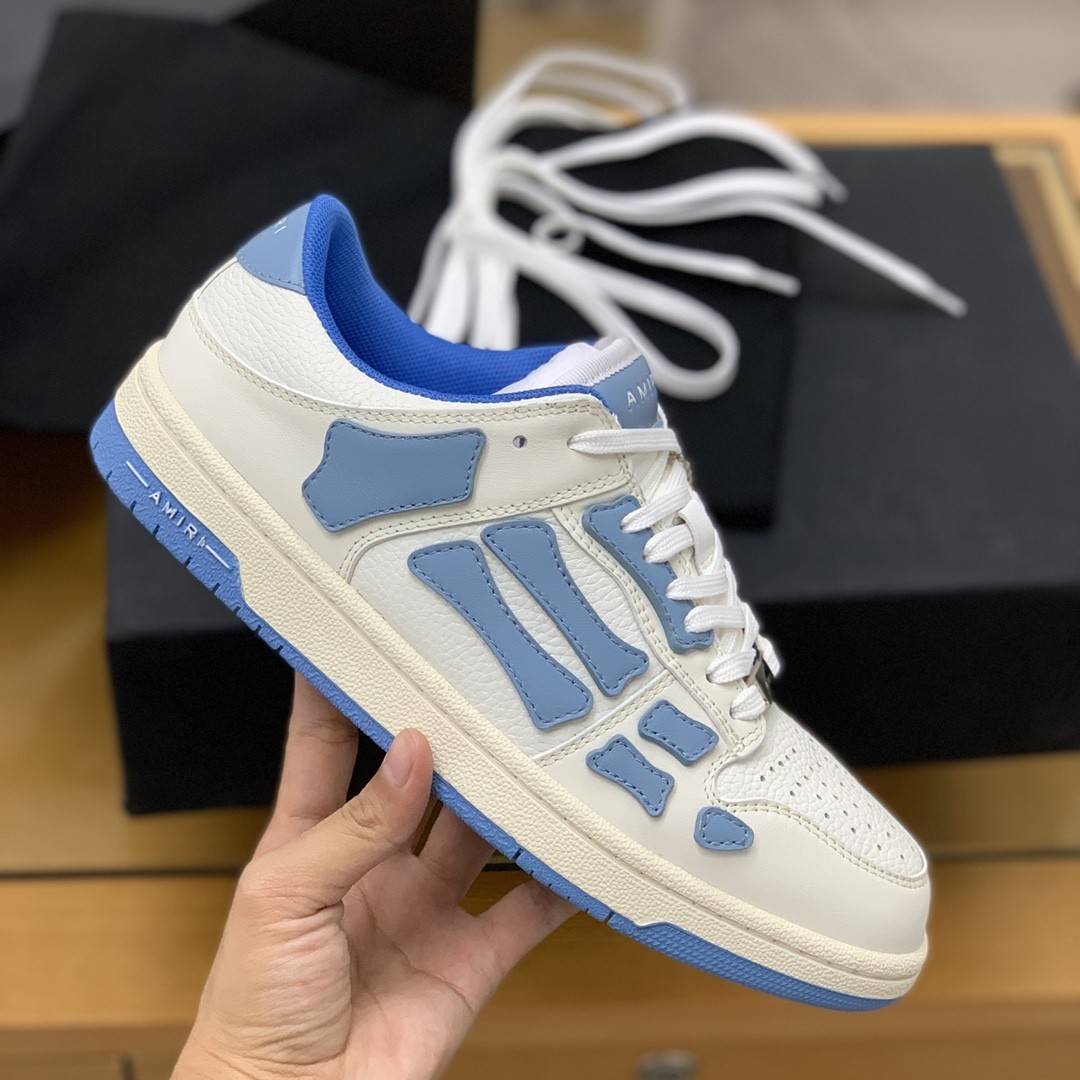 A*RI Bone Sneakers