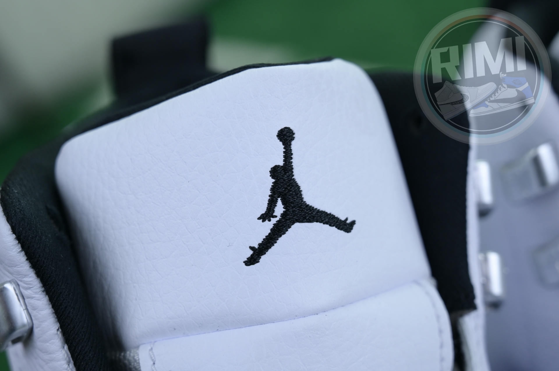Air Jordan 12 Retro