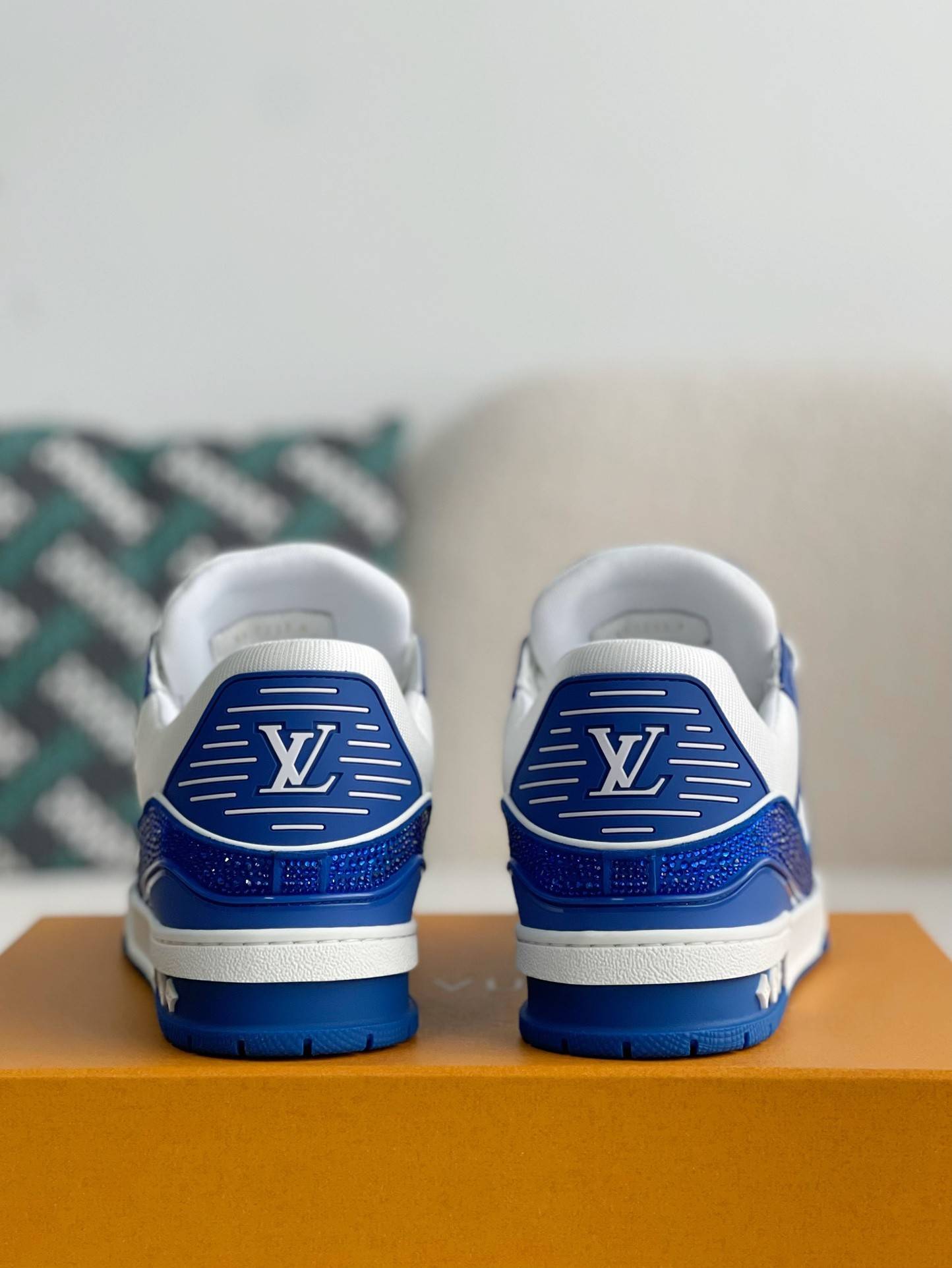 L*V Trainers Sneakers