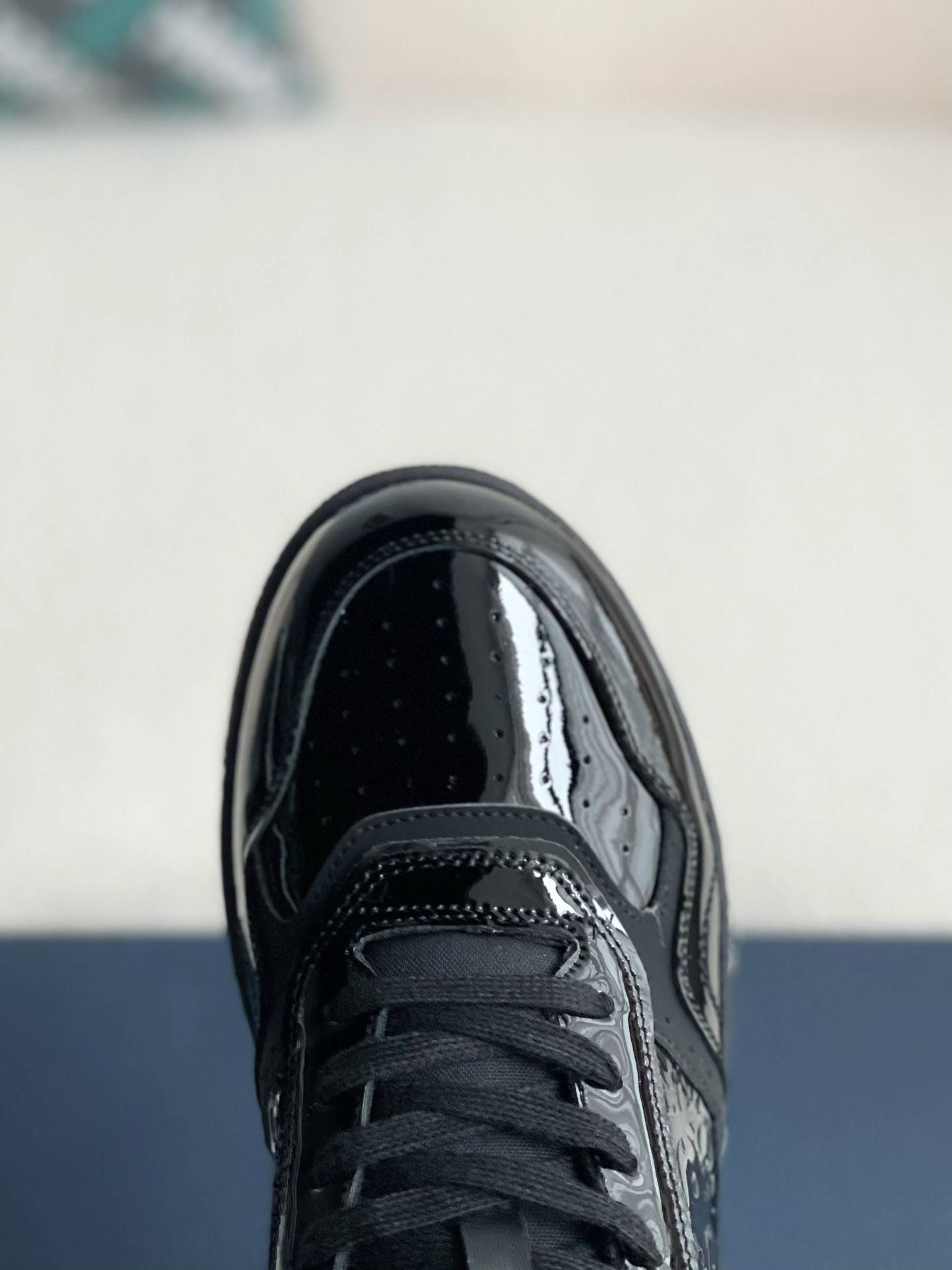 D*OR HIGH LEVEL B27 Sneaker
