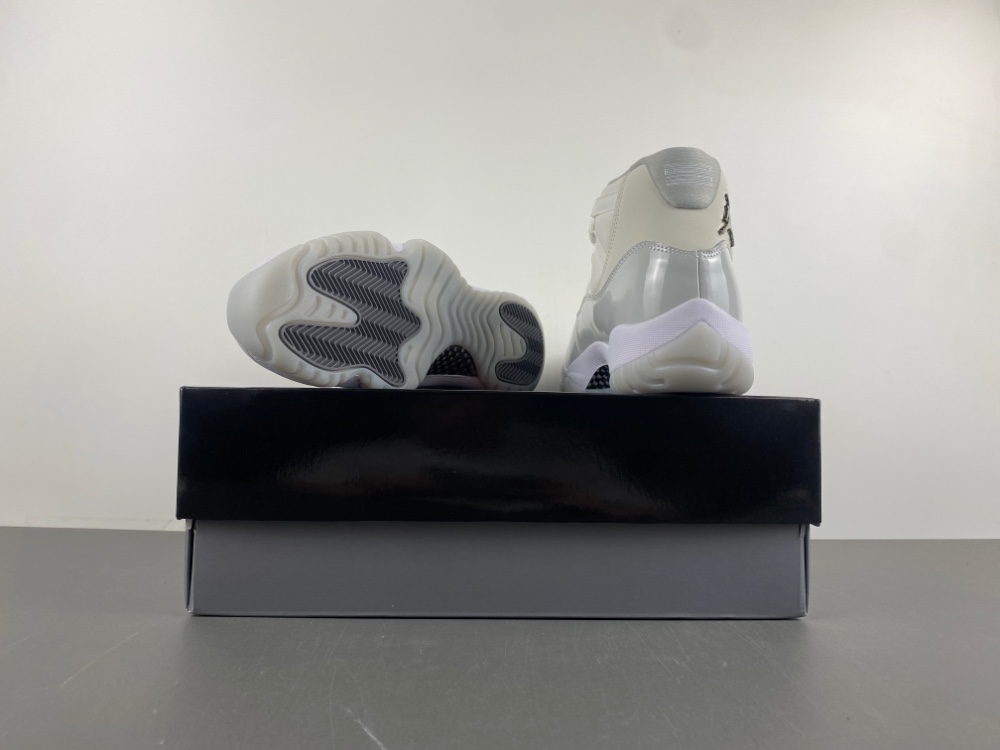 Jordan 11 Retro Grand Finale  AR0715-110