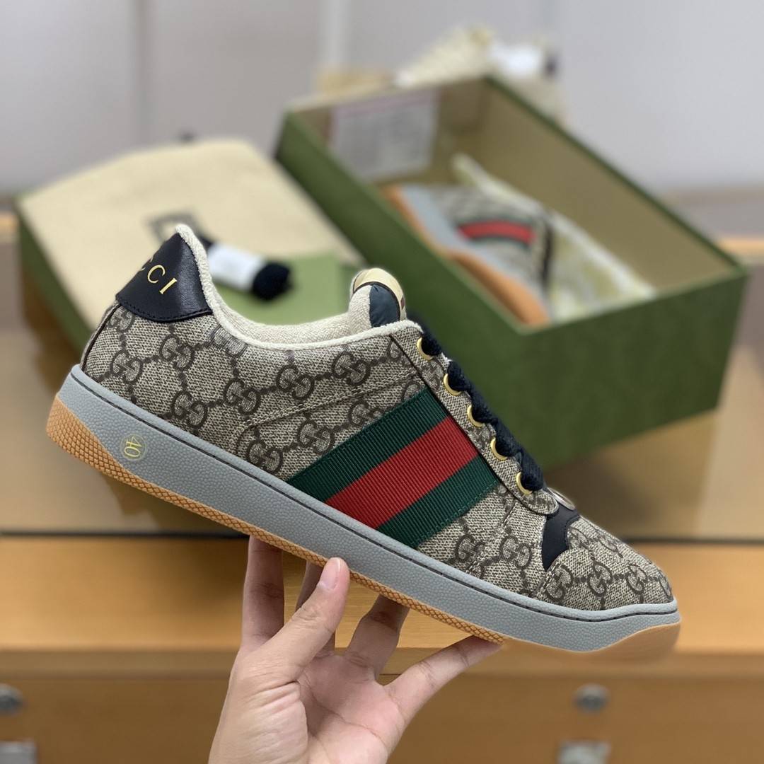 GU*IDirty shoes