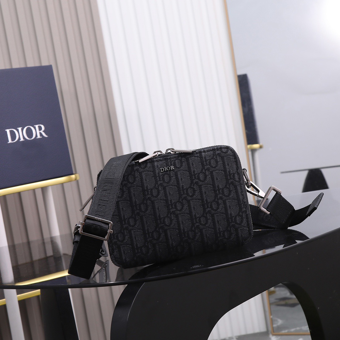 DIOR Oblique