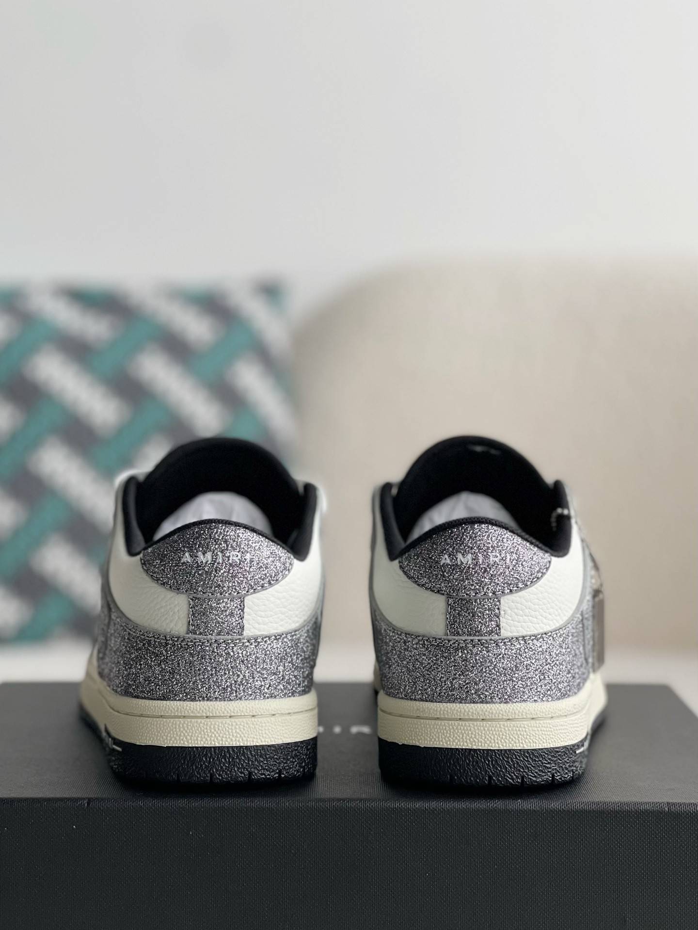 A*RI Bone Sneakers