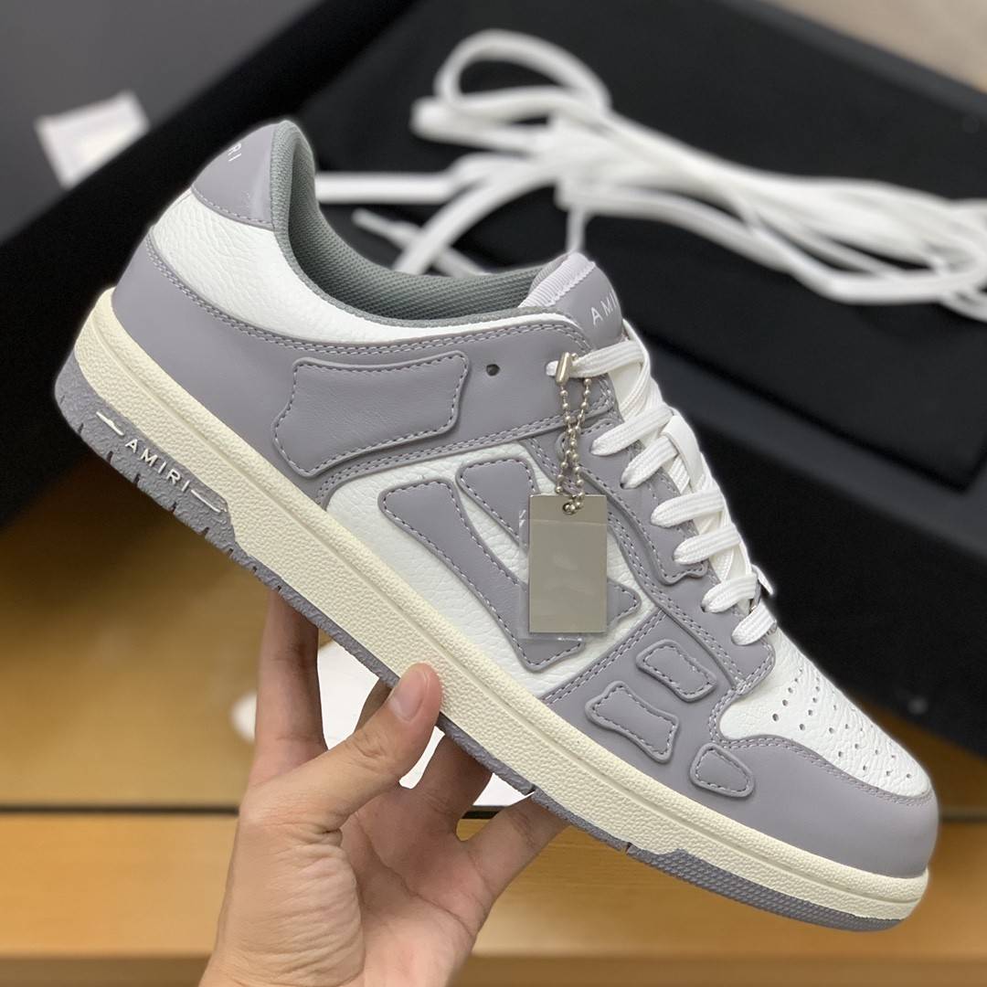 A*RI Bone Sneakers
