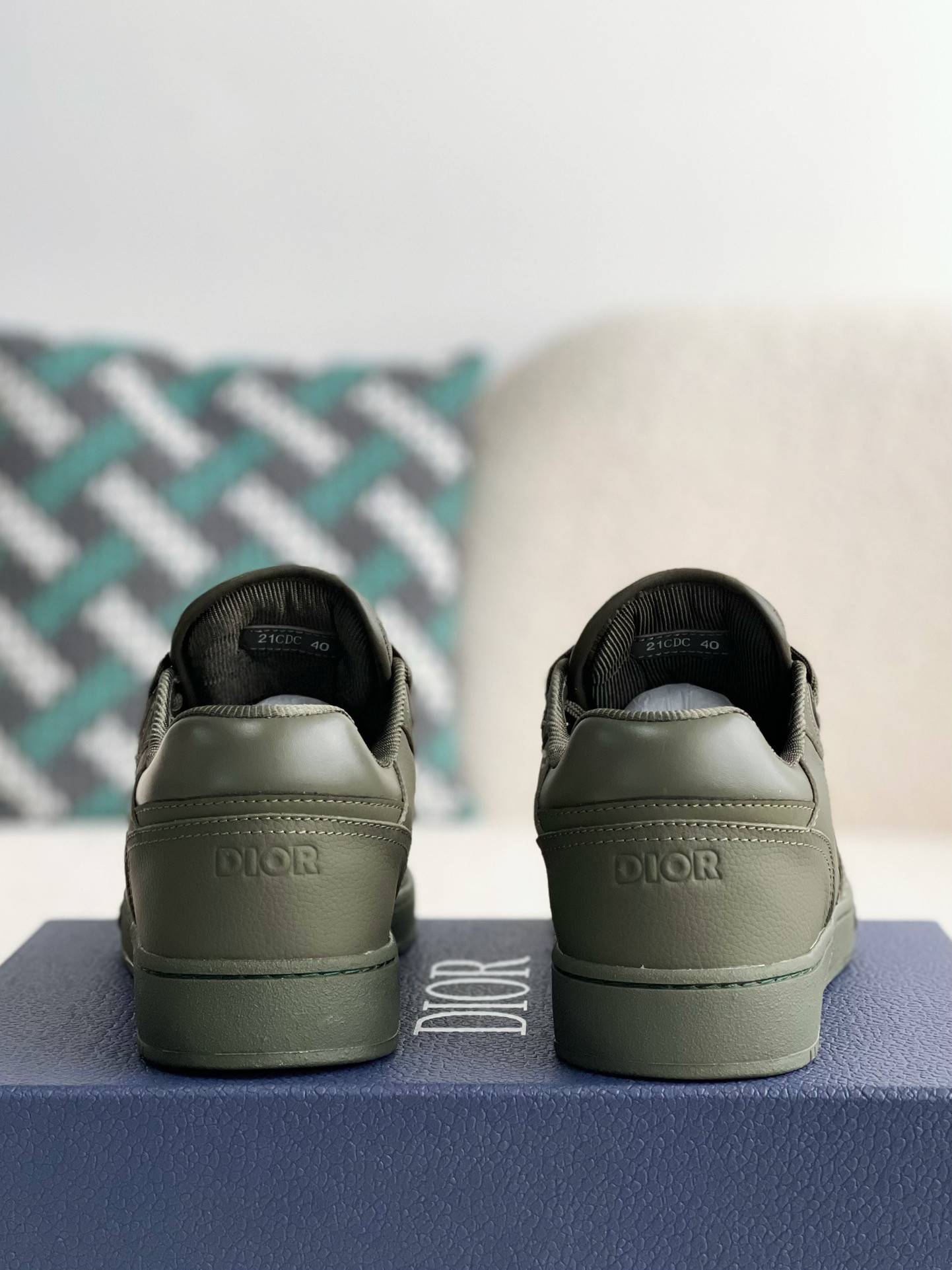 D*OR New B27 Sneaker