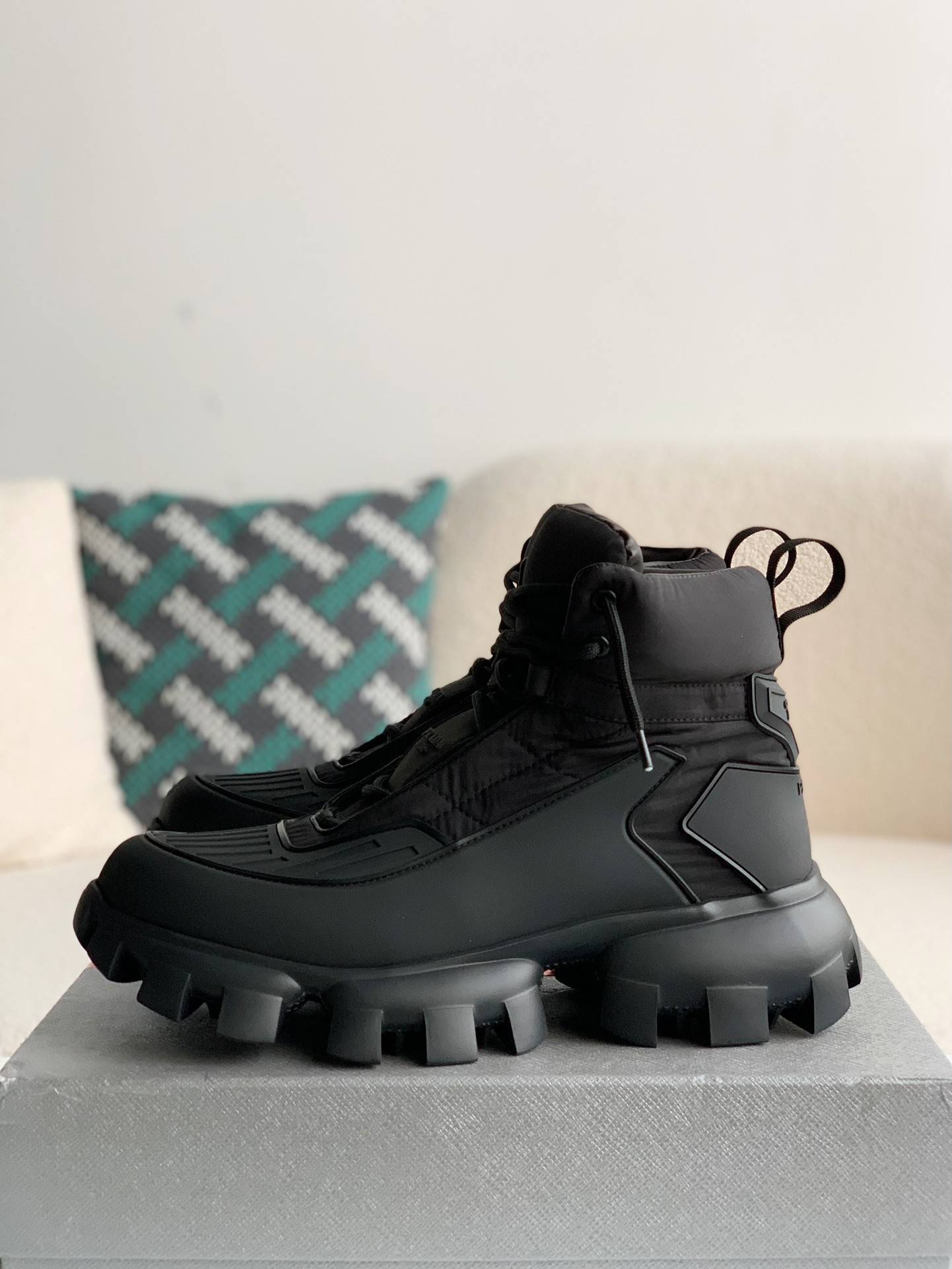 P*DA Cloudbus Thunder technology fabric sneakers