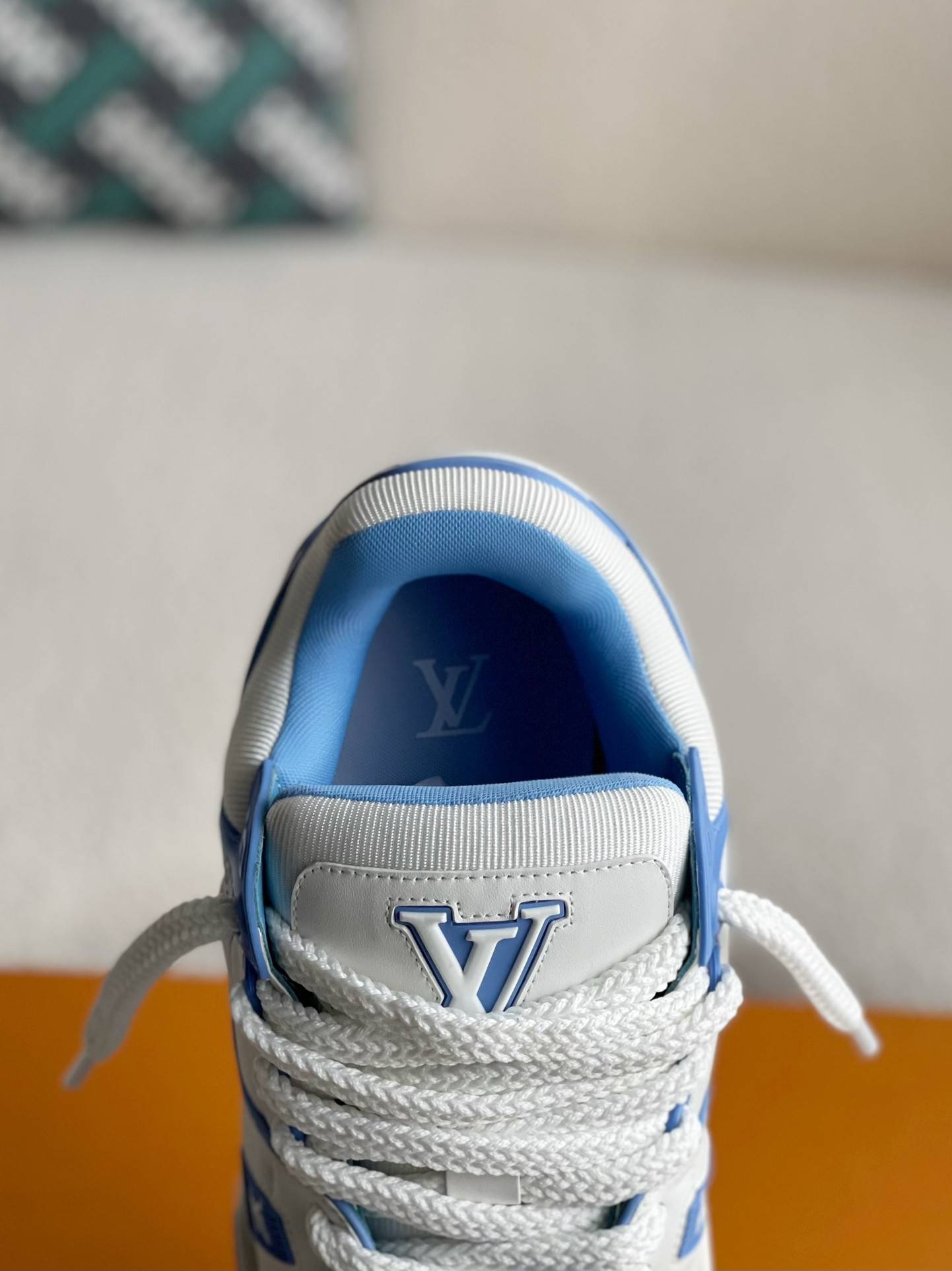L*V TRAINER MAXI SNEAKERS