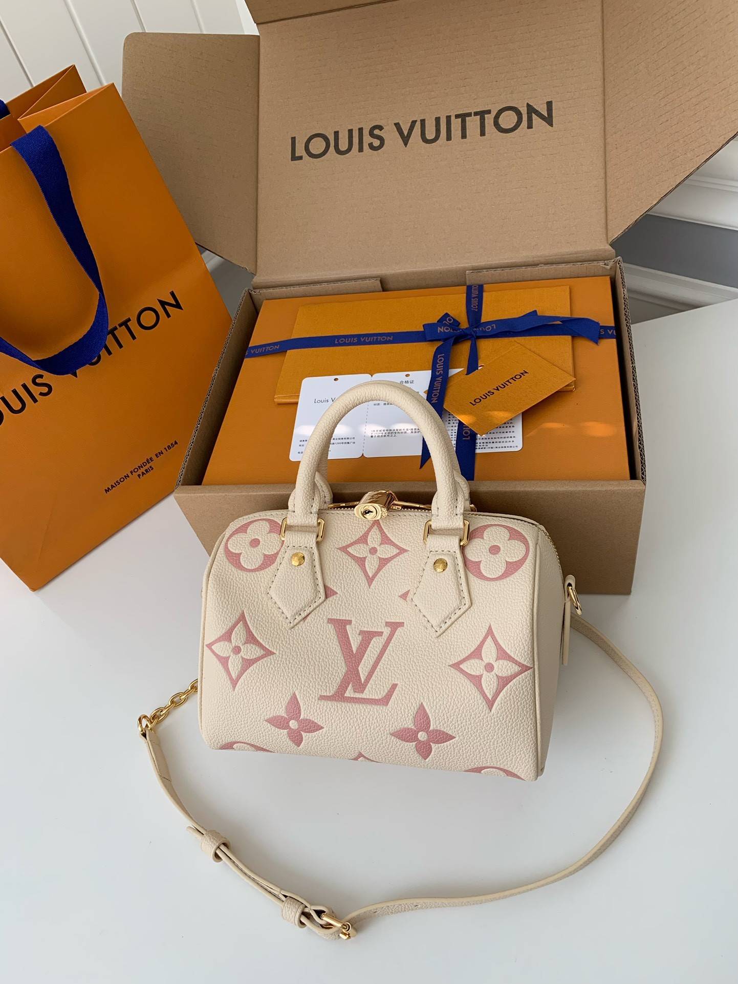 L*V Speedy Bandoulière 20 M46397,Size:20.5*13.5*12cm