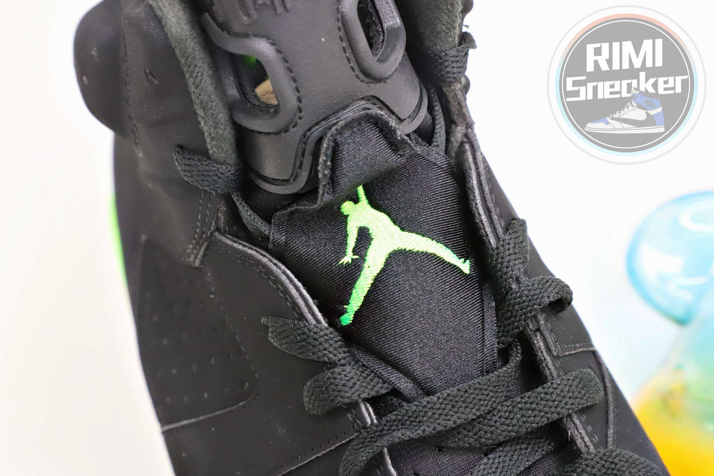 AIR JORDAN 6 RETRO