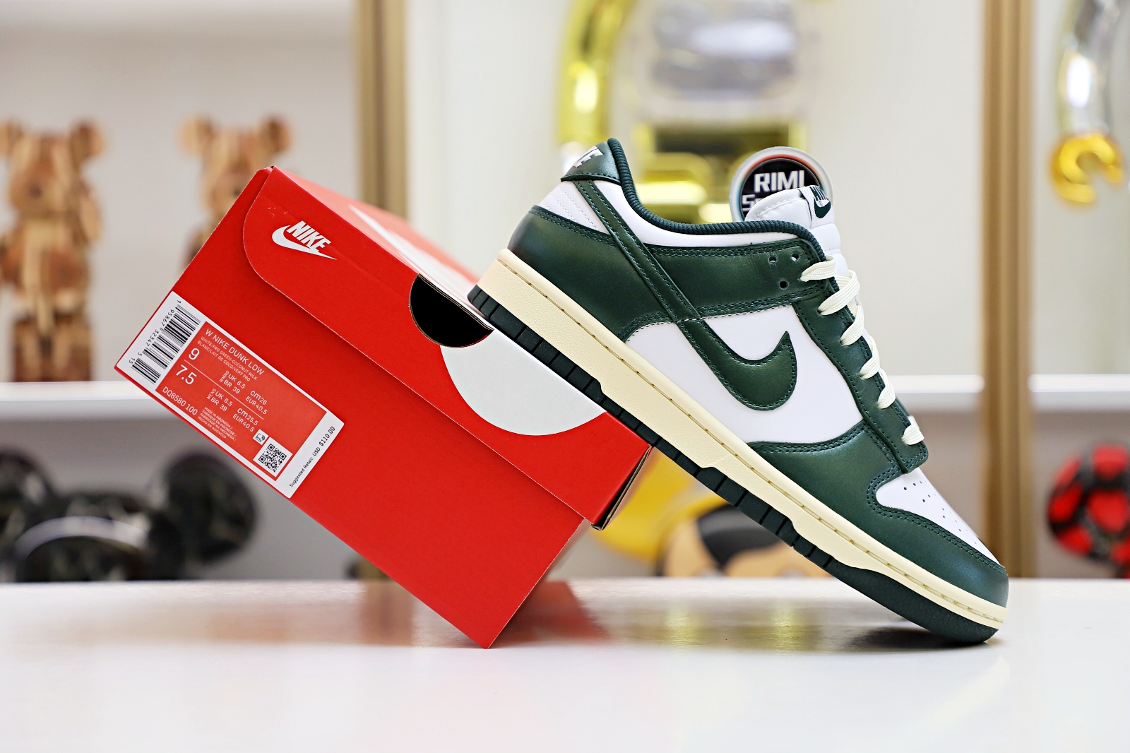 NIKE WMNS DUNK LOW