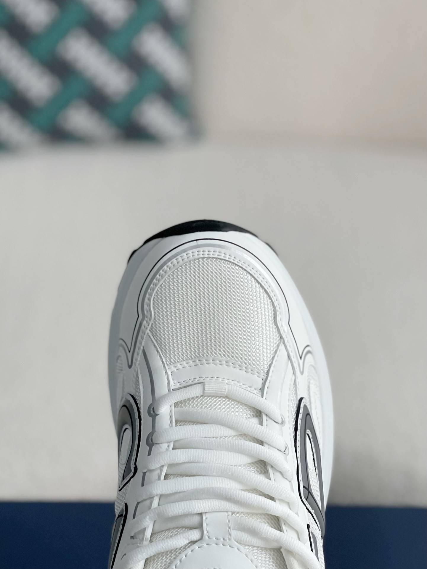 D*OR B30 New Sneaker