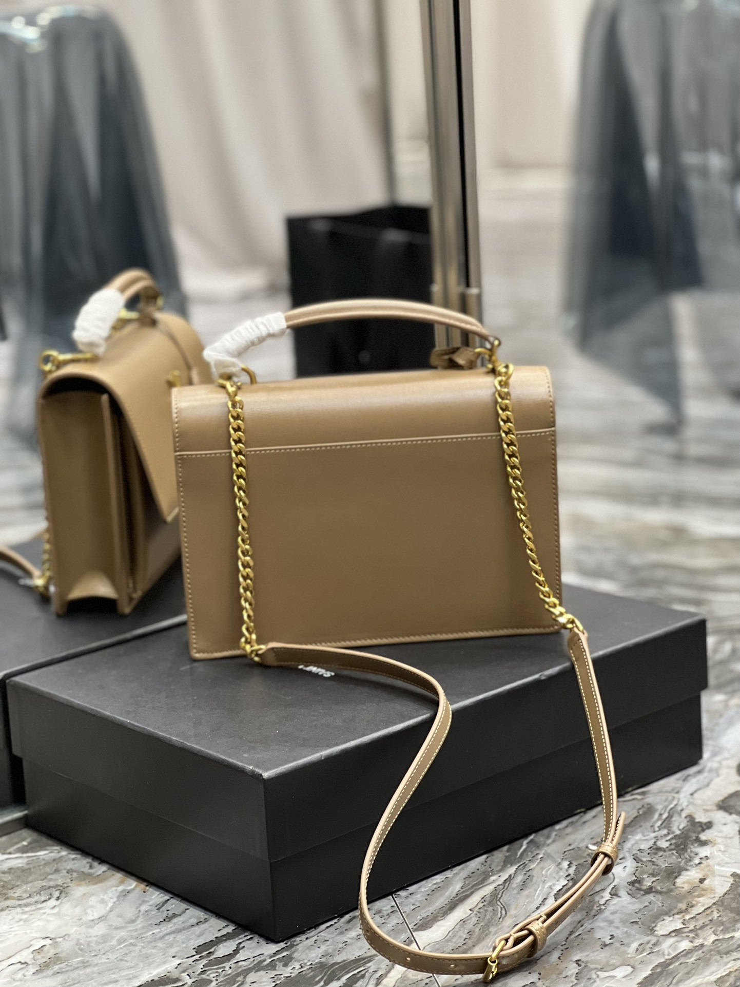 Ysl Sunset Medium Top Handle In Smooth Leather