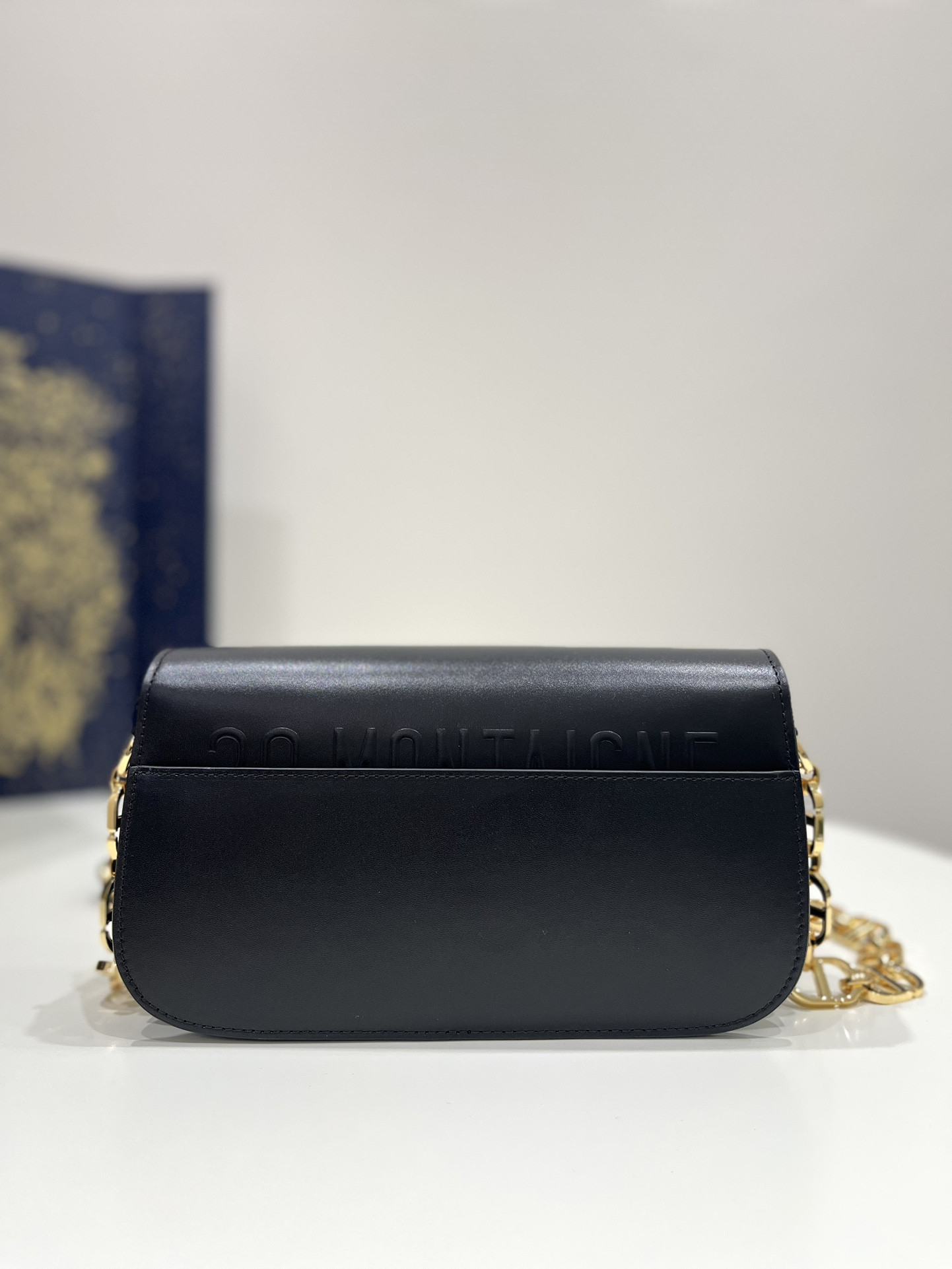 30 Montaigne Bag