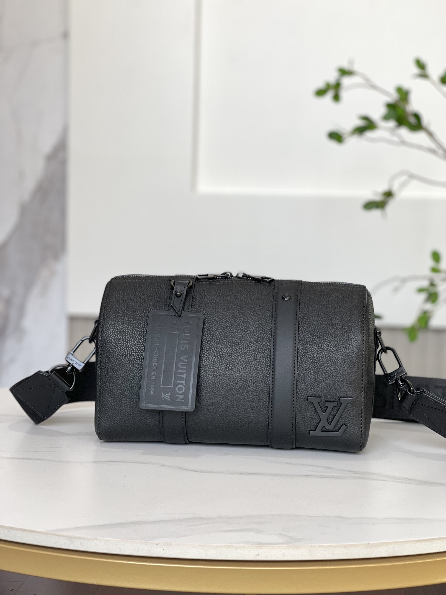 Louis Vuitton Speedy Bandoulière 25 Bag