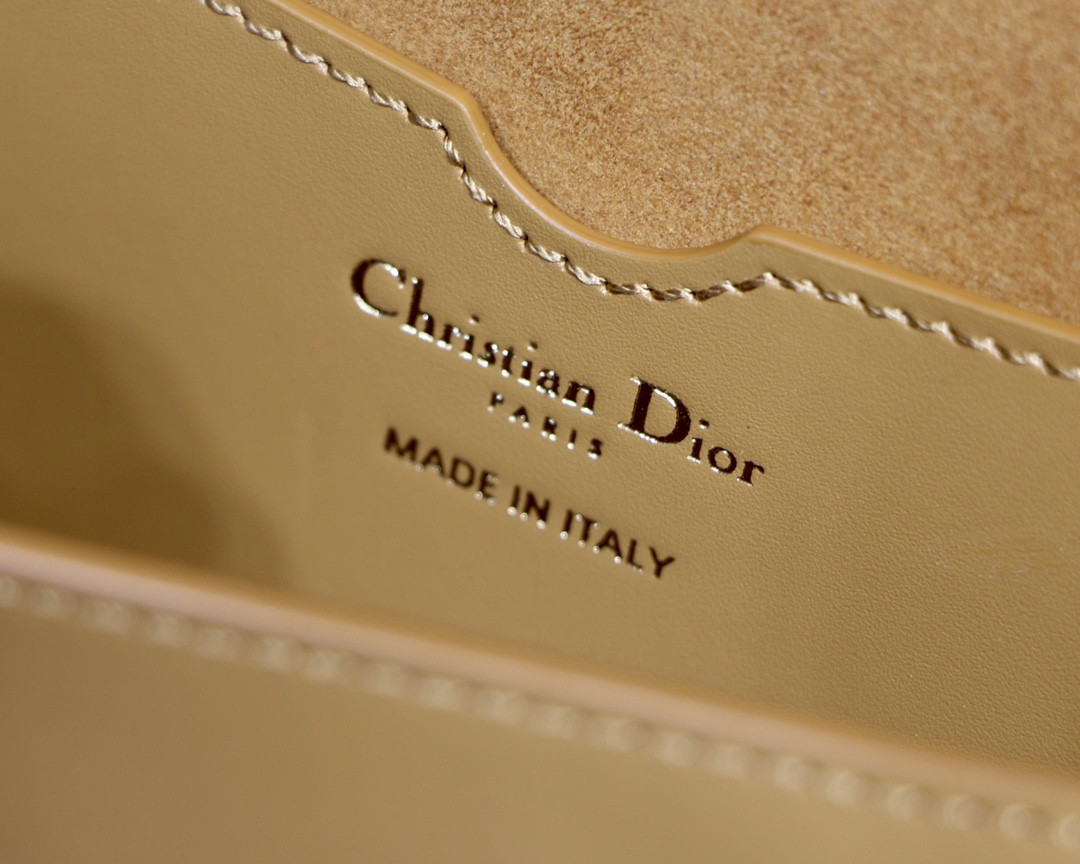 Dior Bobby East-west Bag