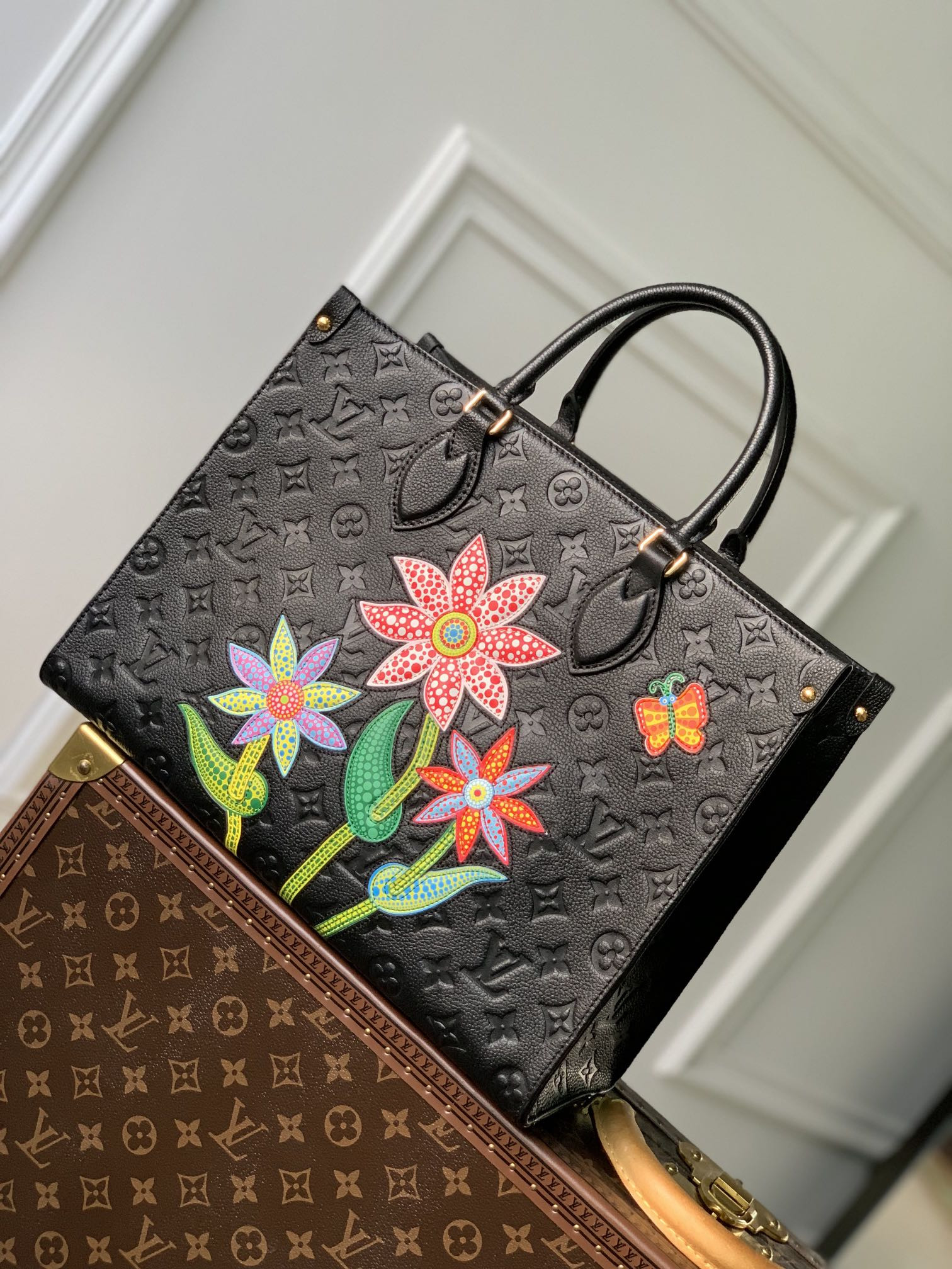 Louis Vuitton Onthego Bag