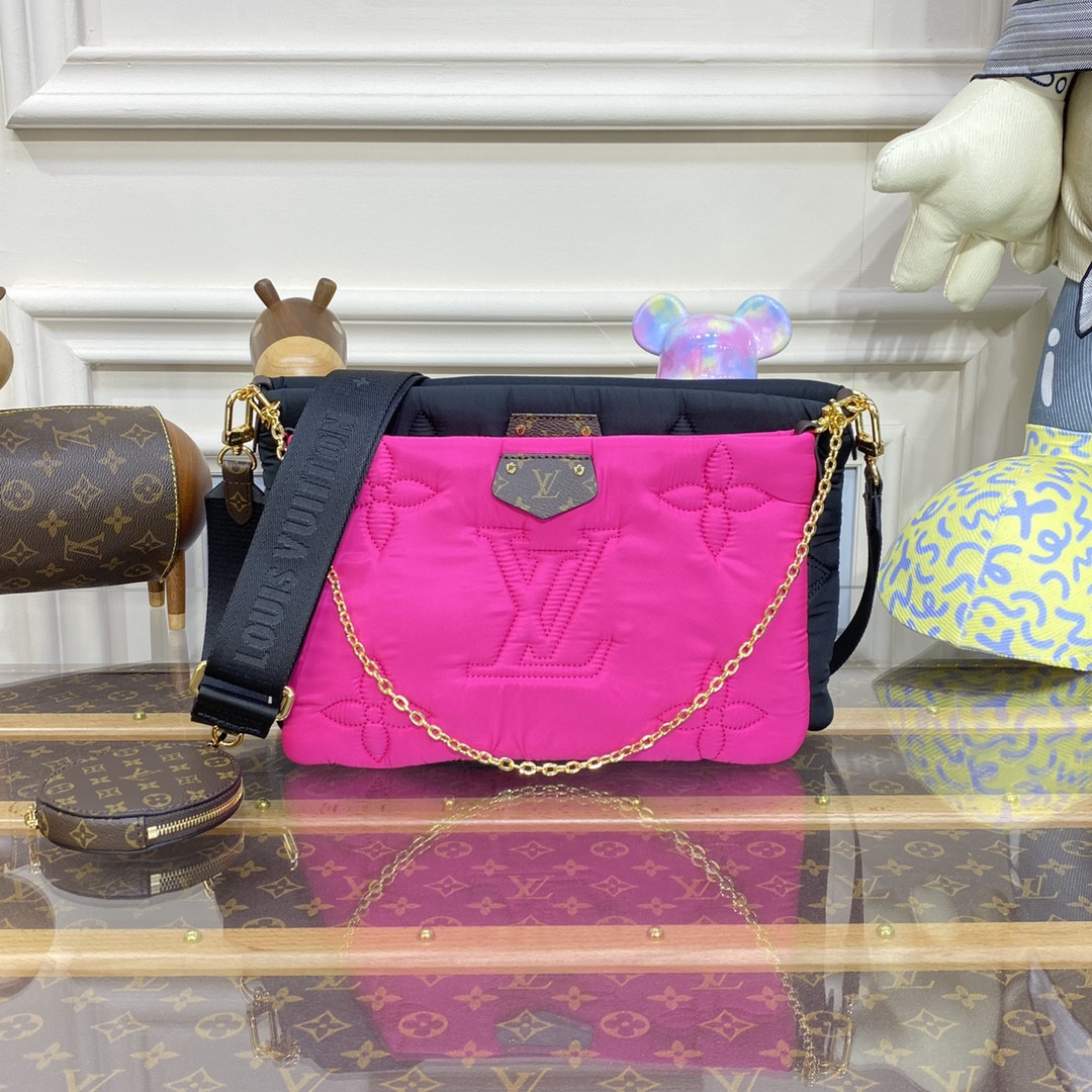 Louis Vuitton Maxi Multi Pochette Accessoires Bag