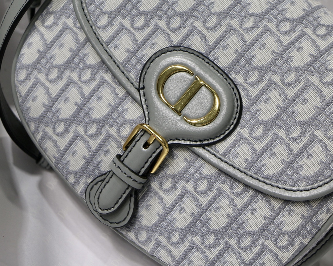 Medium Dior Bobby Bag