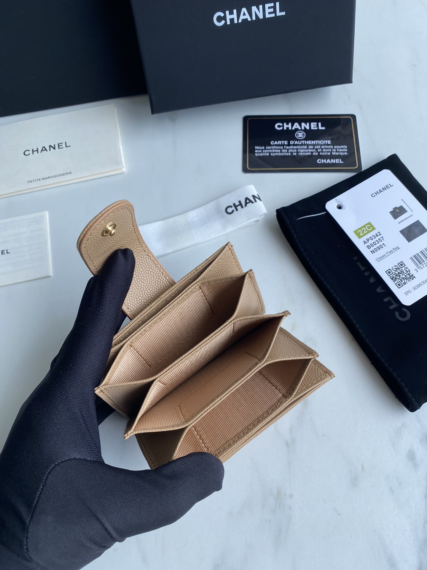 Chanle Flap Wallet