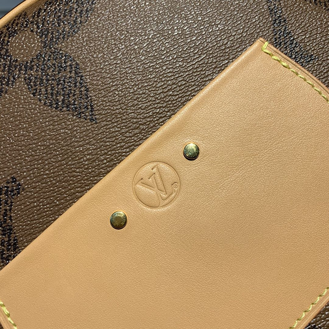 Lv Boite Chapeau