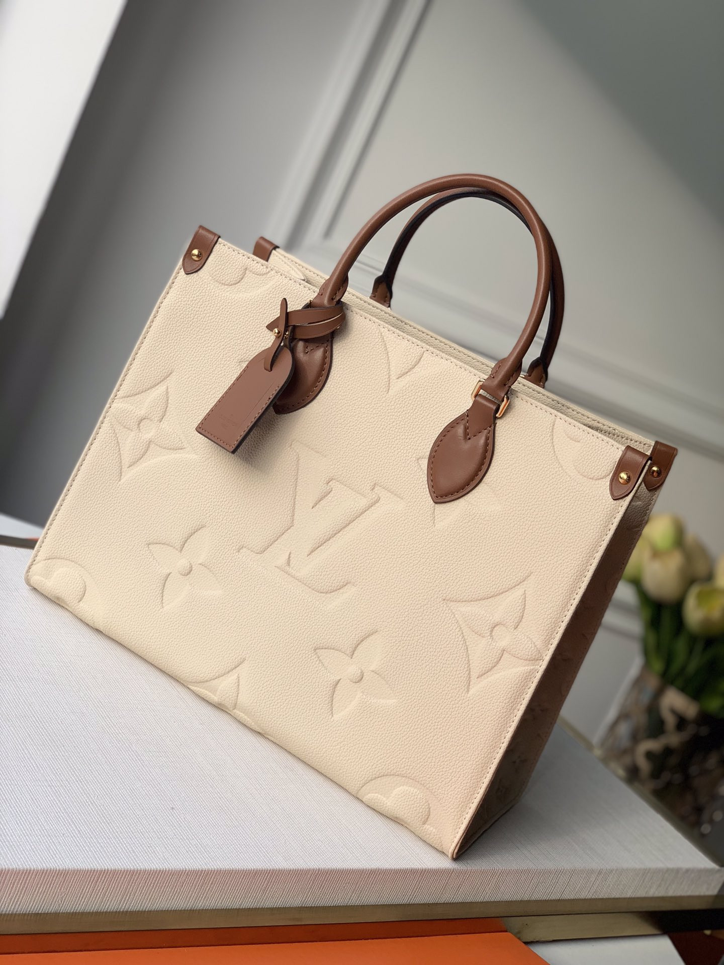 Louis Vuitton Onthego Bag