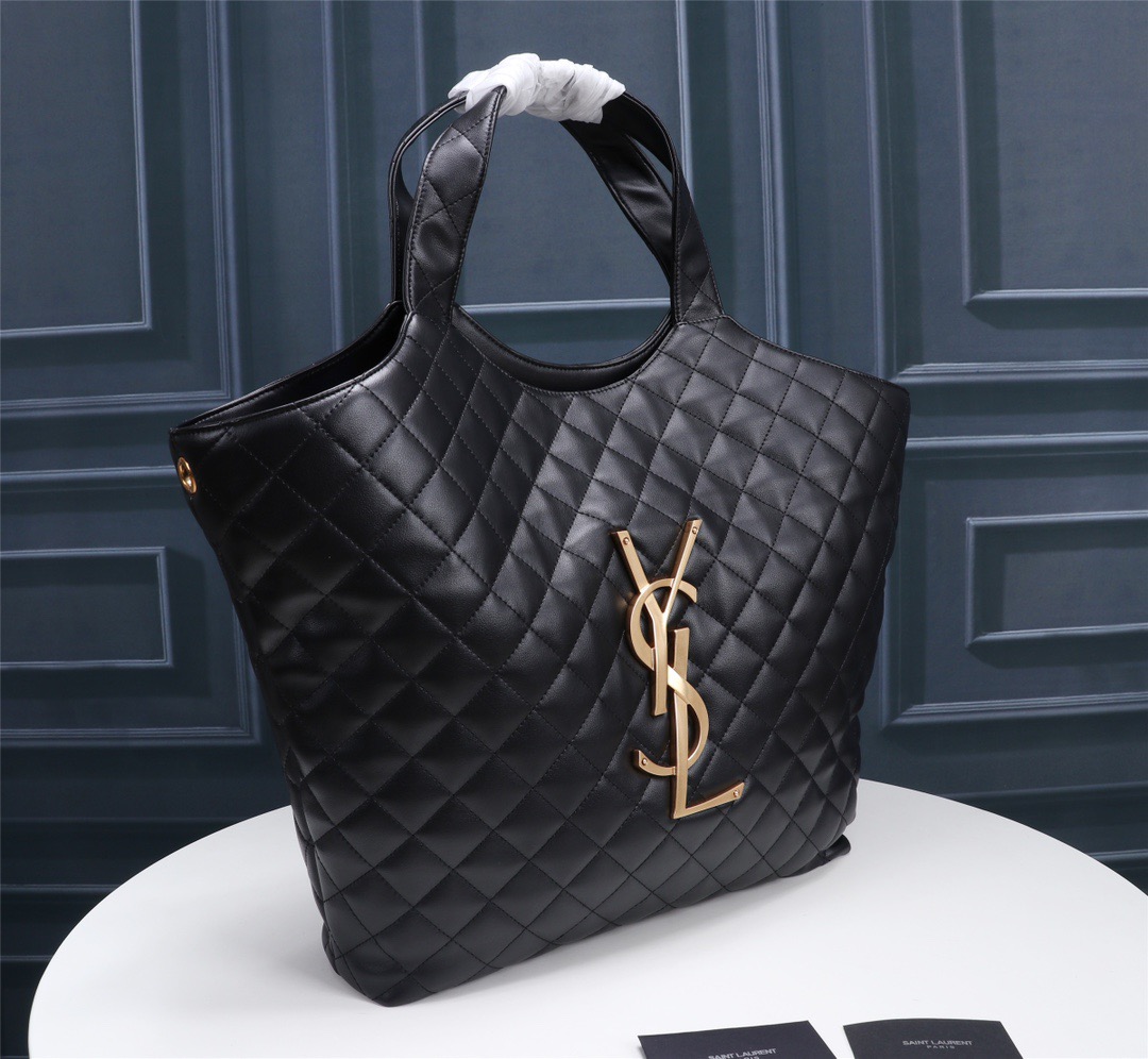 Saint La**ent Black Quilted Lambskin 69865 47*61*8cm