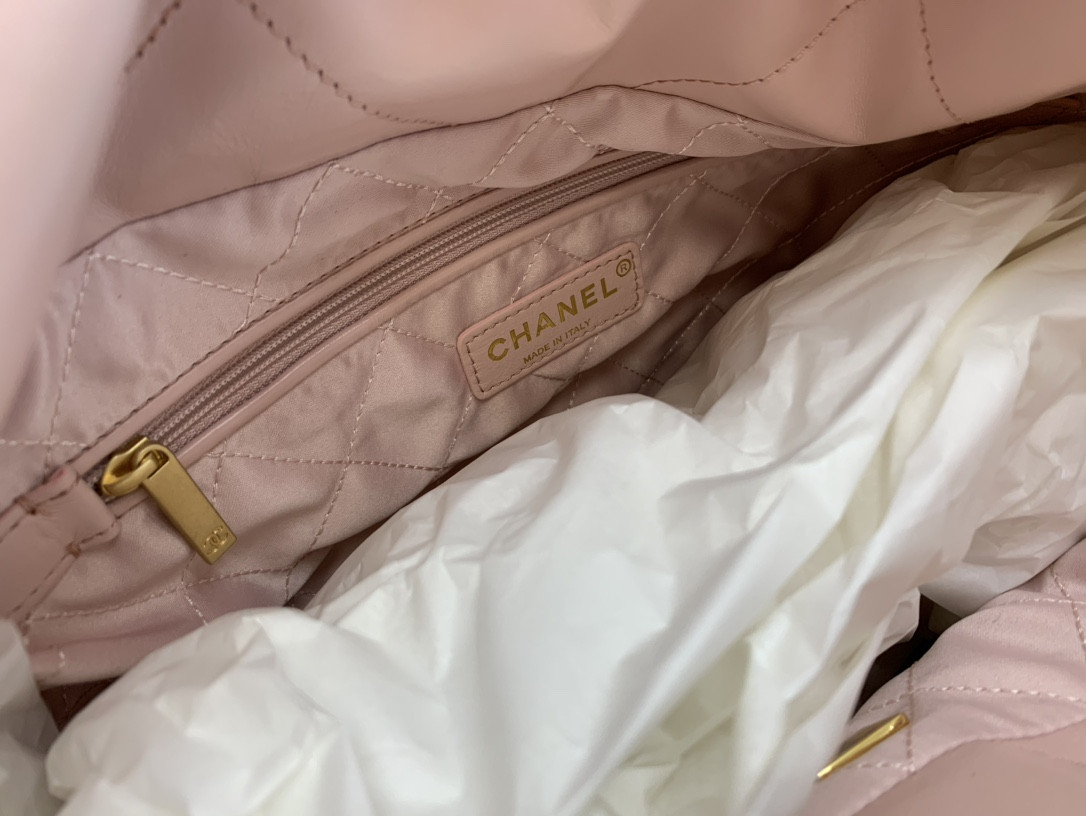 Chanle 22 Backpack