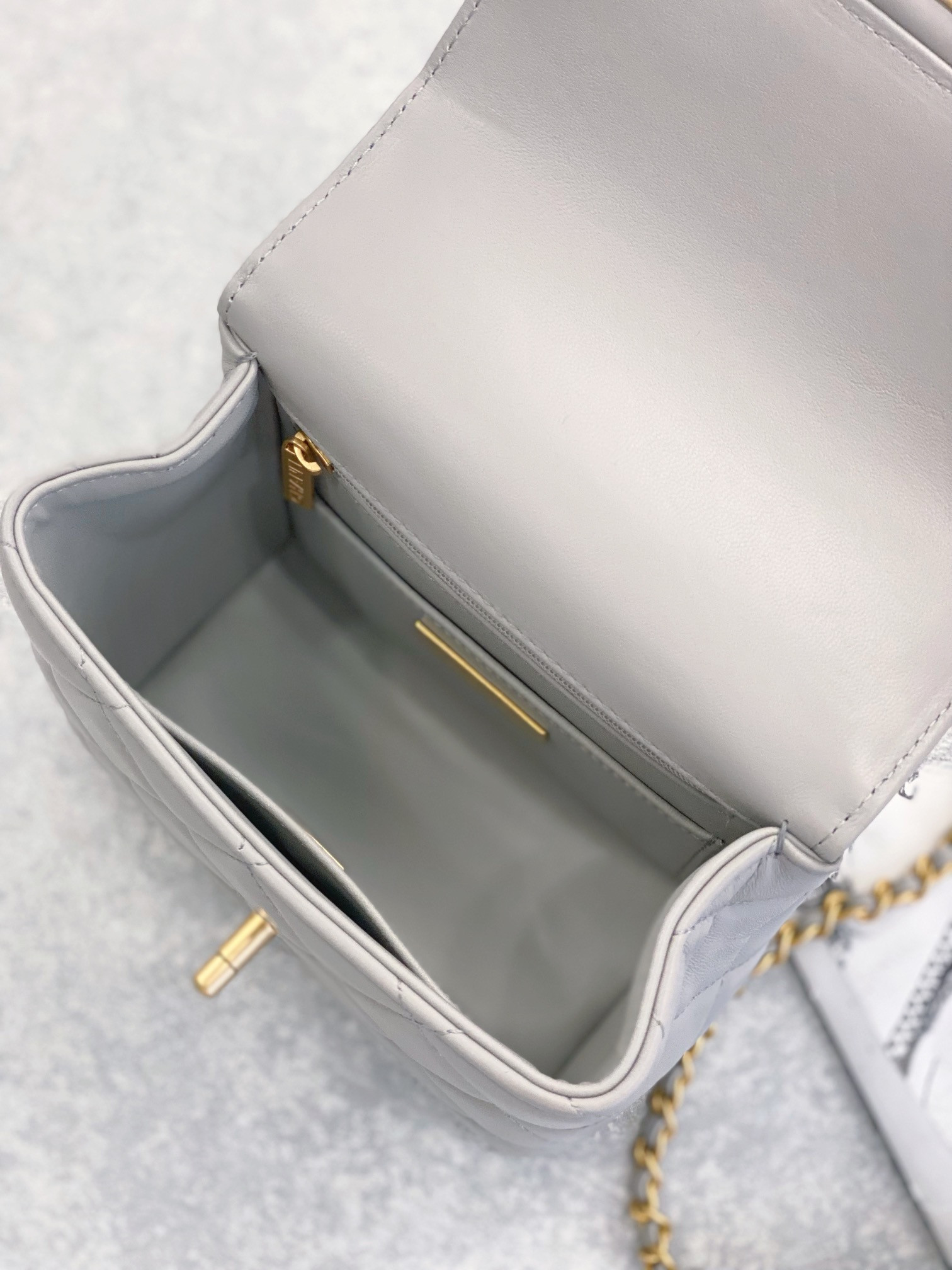 Chanle Flap Bag