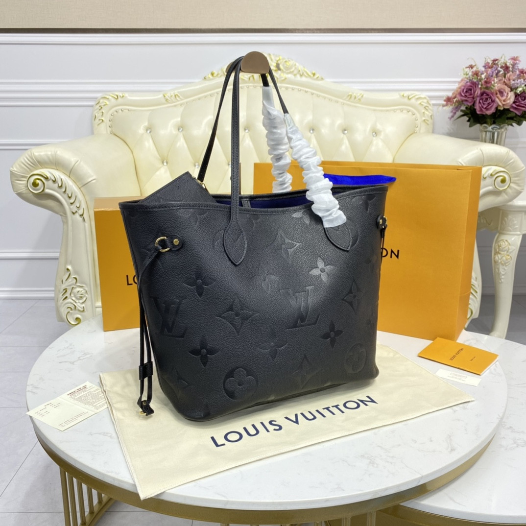 Louis Vuitton Neverfull Bag