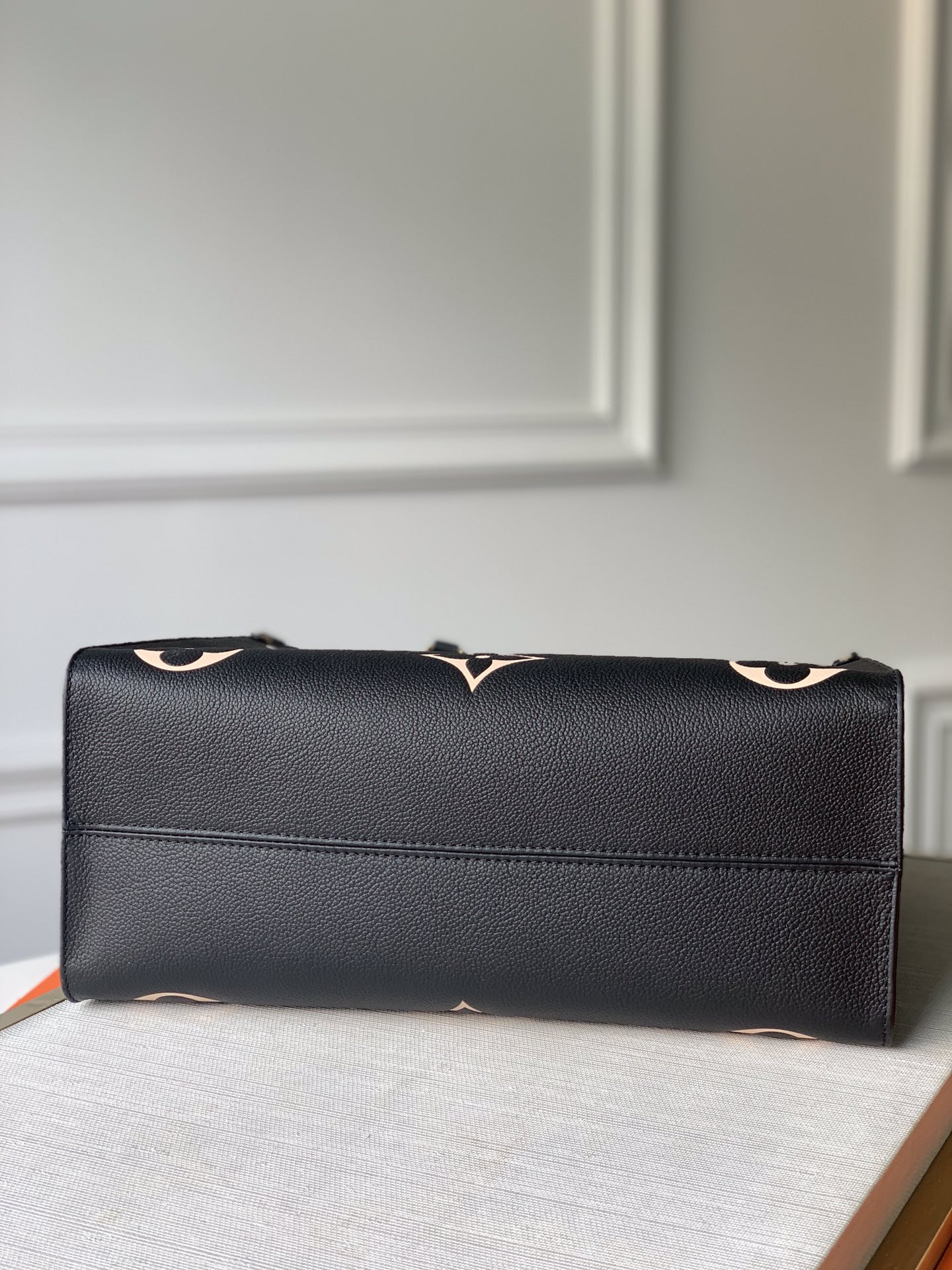 Louis Vuitton Onthego Bag