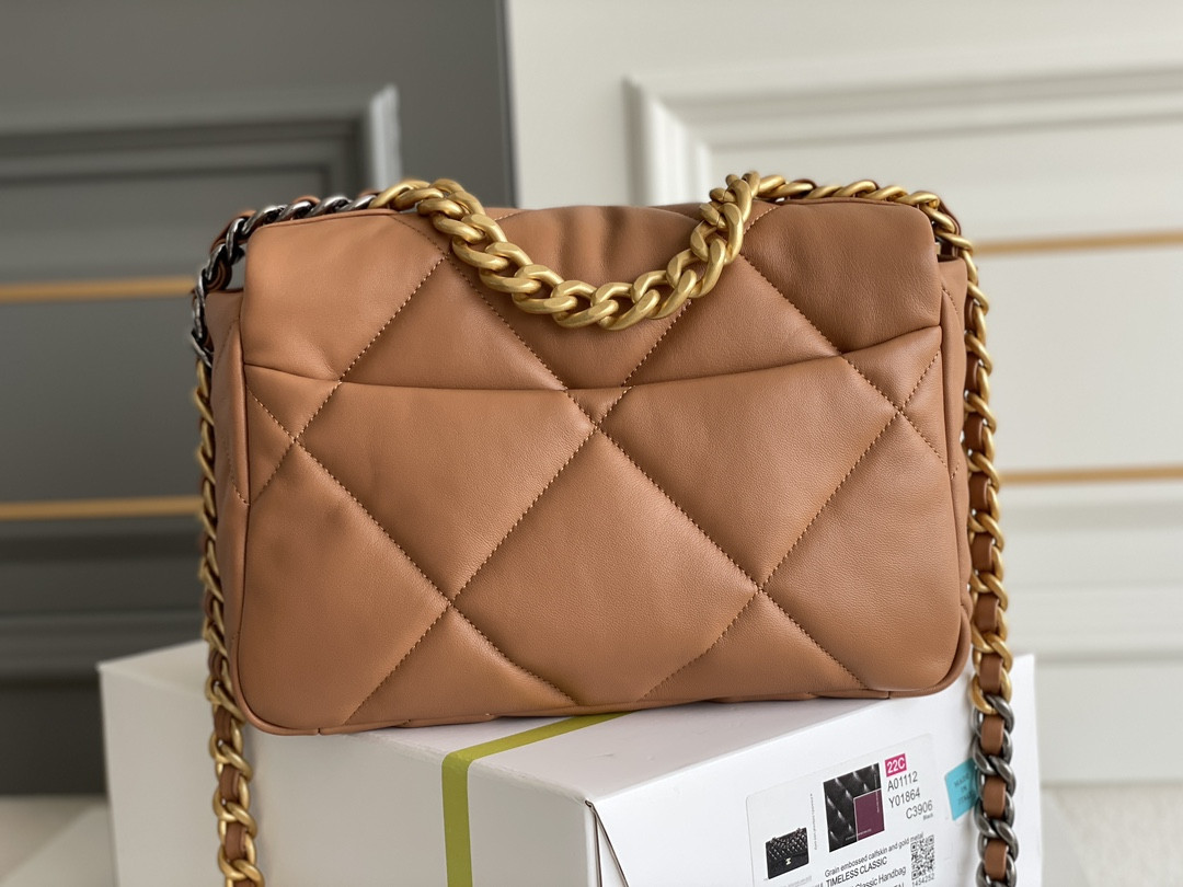 Chanle 19 Handbag