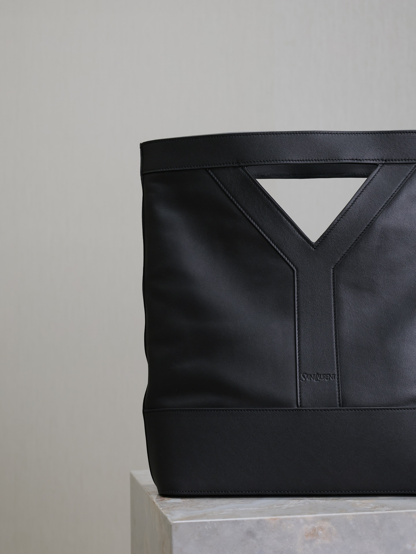 Ysl 24ss Attaché Case