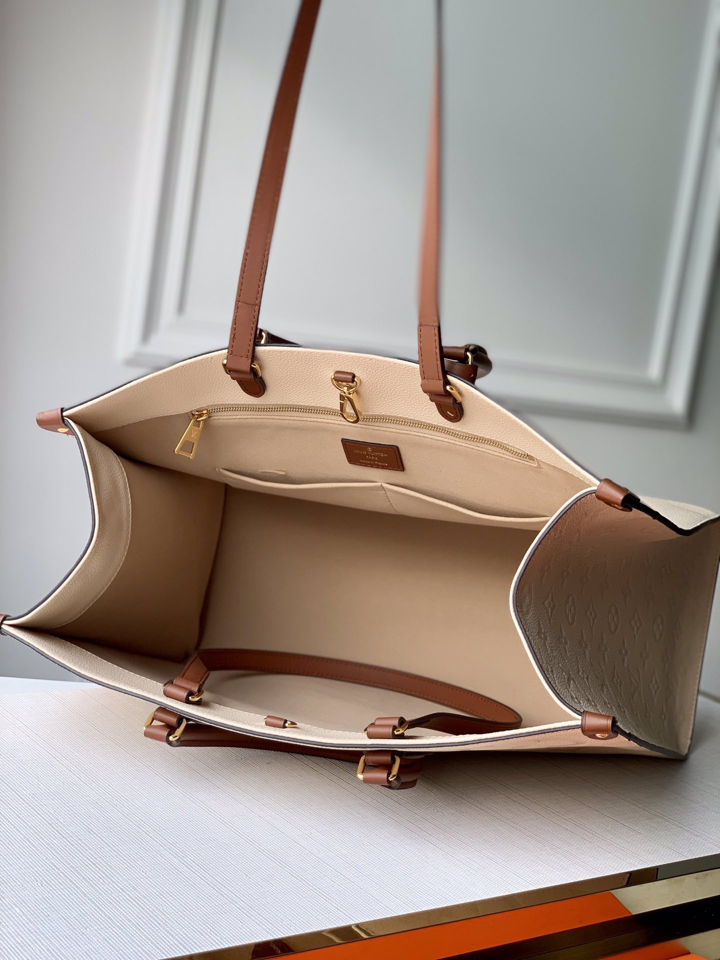 Louis Vuitton Onthego Bag