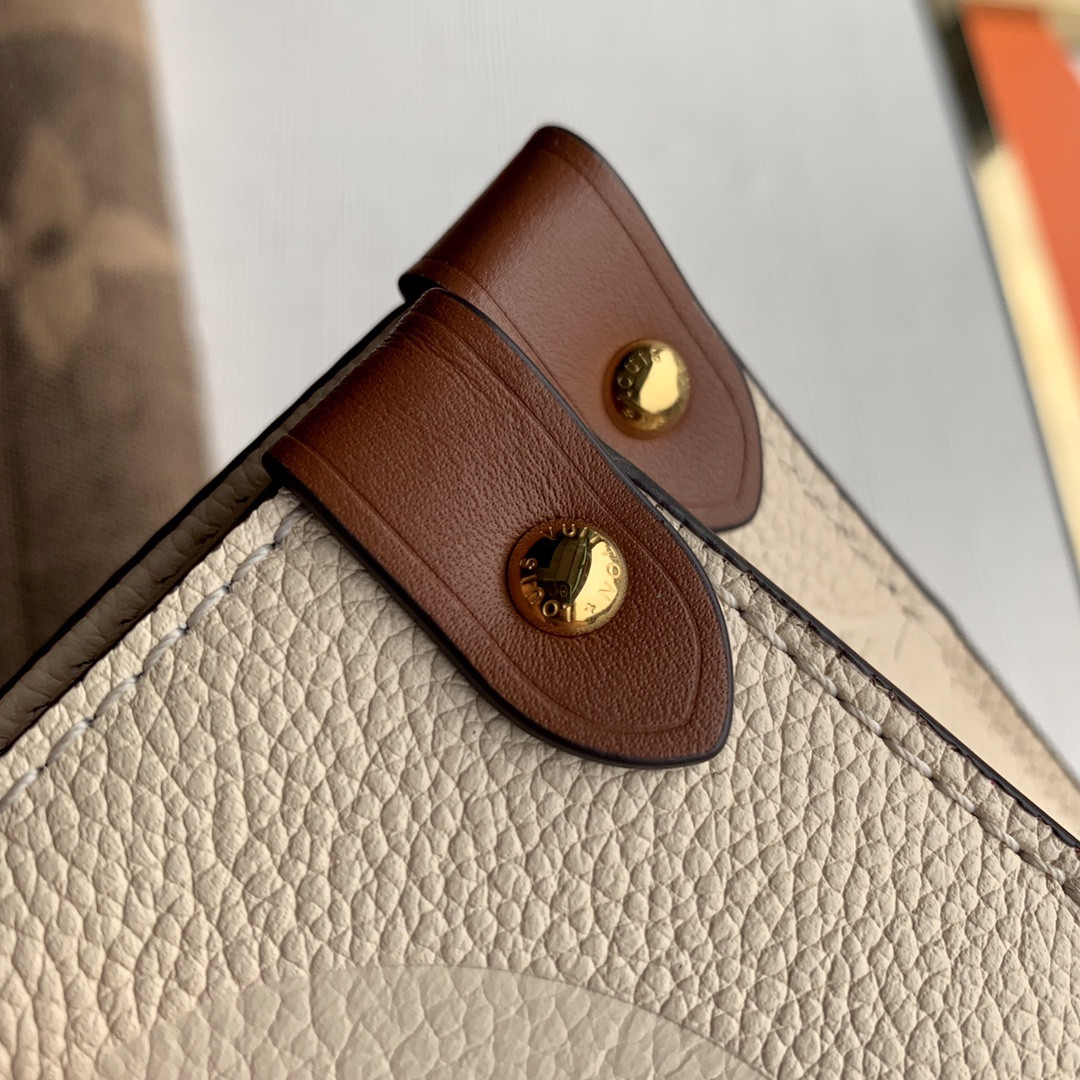 Louis Vuitton Onthego Bag